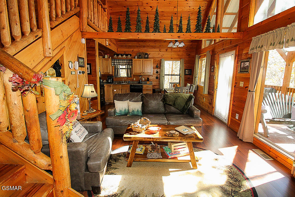 2015 Bird Ridge Road Sevierville TN 37876