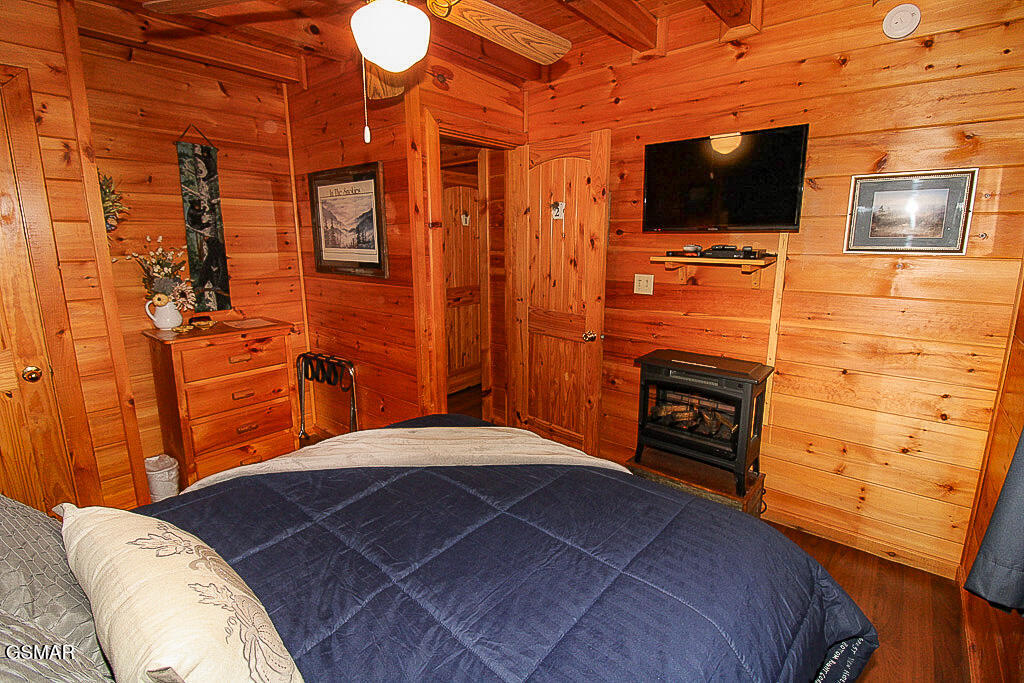 2015 Bird Ridge Road Sevierville TN 37876