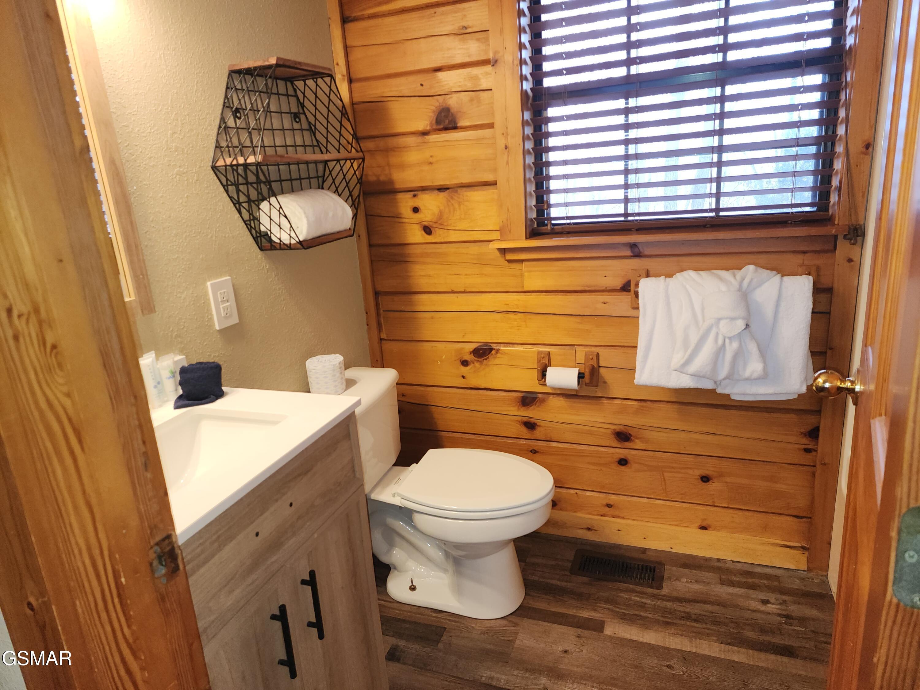 2867 Eagle Crest Way Sevierville TN 37876