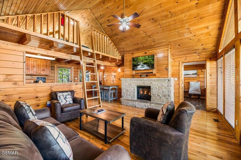 2867 Eagle Crest Way Sevierville TN 37876