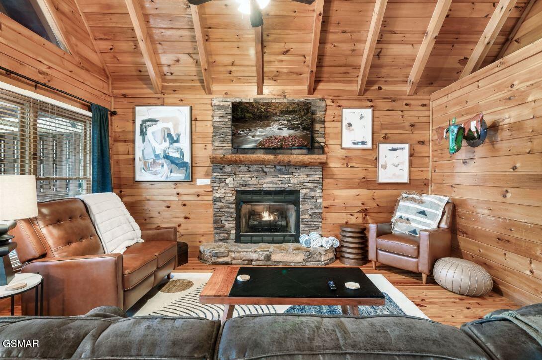 4431 Forest Vista Way Pigeon Forge TN 37863