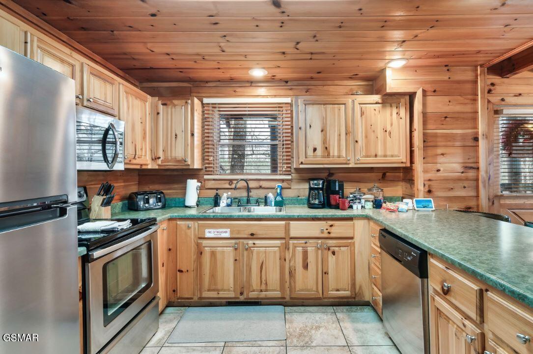4431 Forest Vista Way Pigeon Forge TN 37863