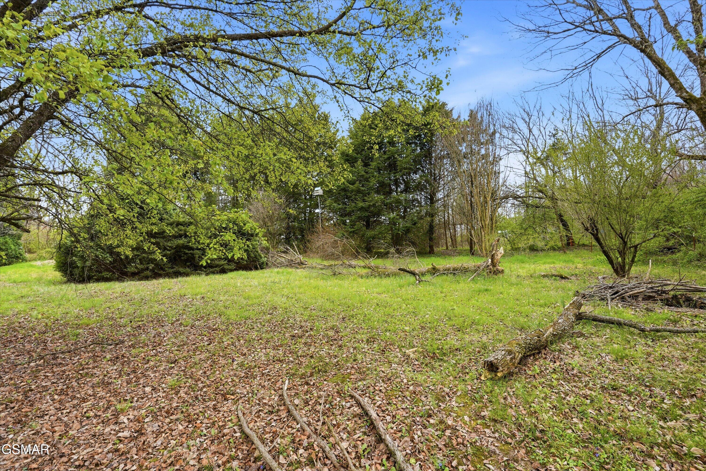 9457 Crossville Highway Sparta TN 38583