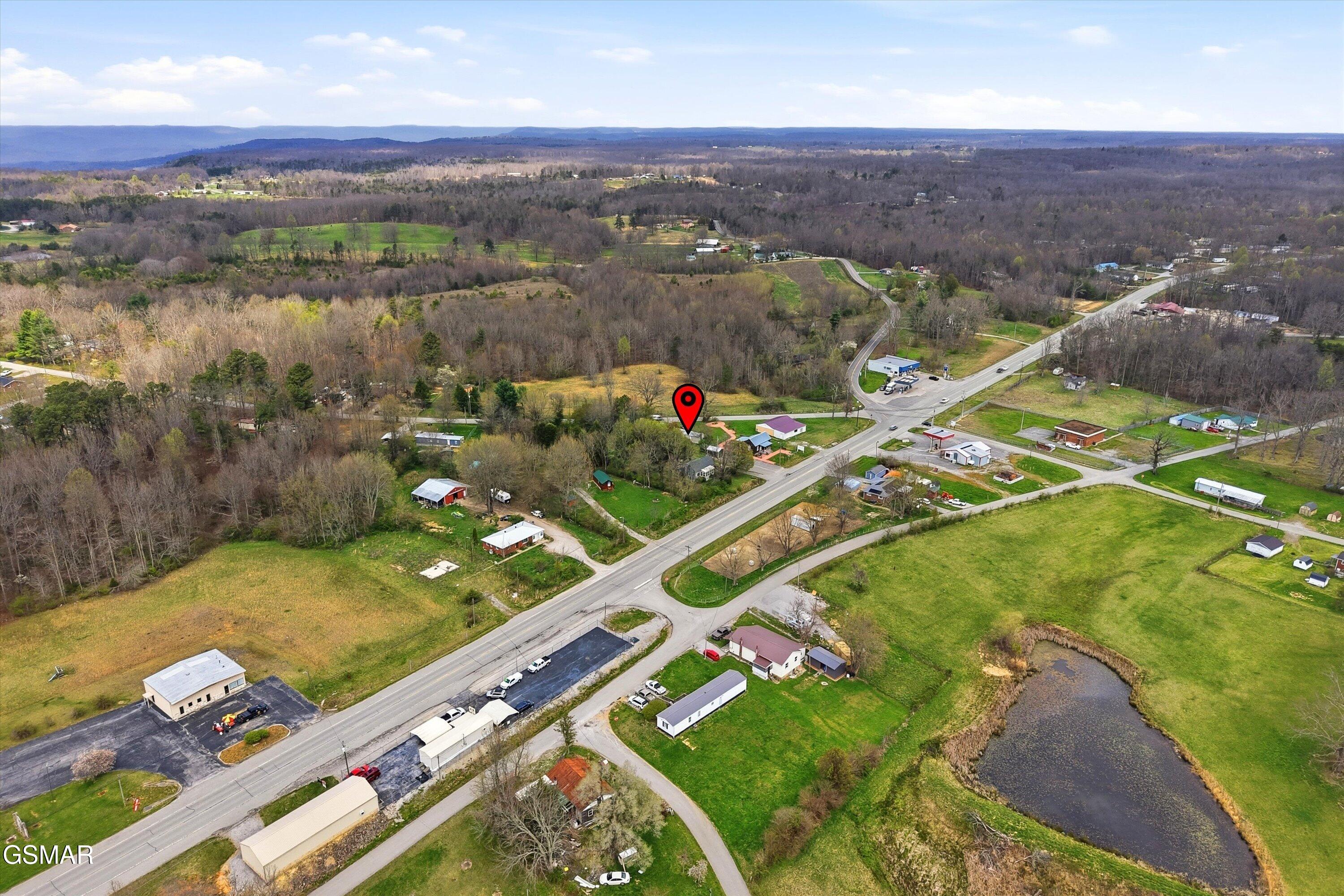 9457 Crossville Highway Sparta TN 38583