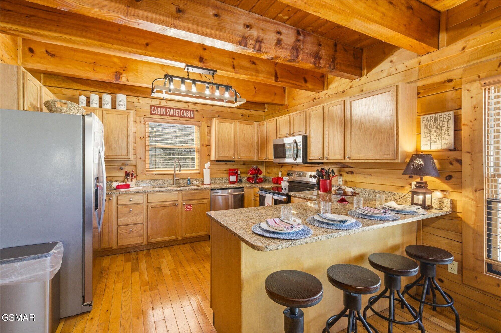 741 Chickasaw Gap Way Pigeon Forge TN 37863