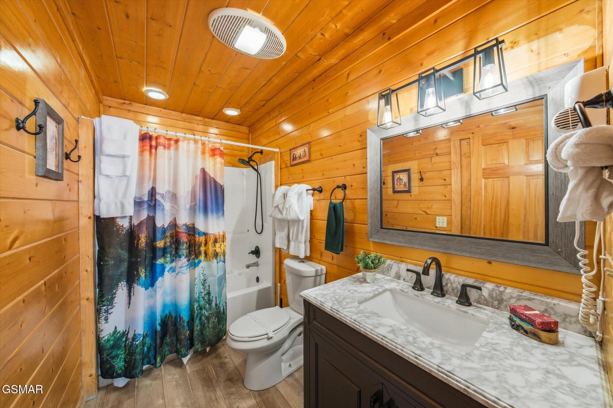 741 Chickasaw Gap Way Pigeon Forge TN 37863