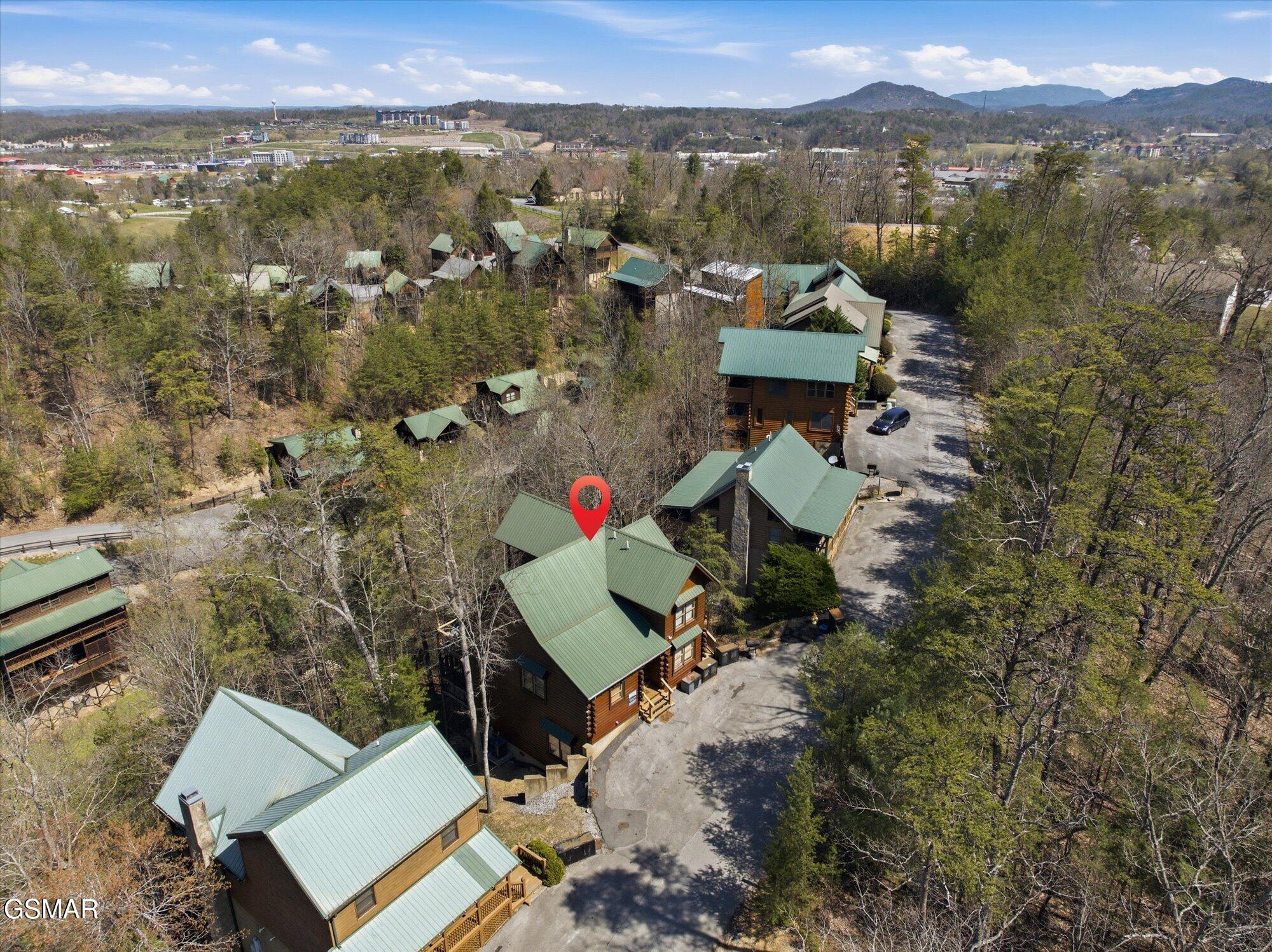 741 Chickasaw Gap Way Pigeon Forge TN 37863