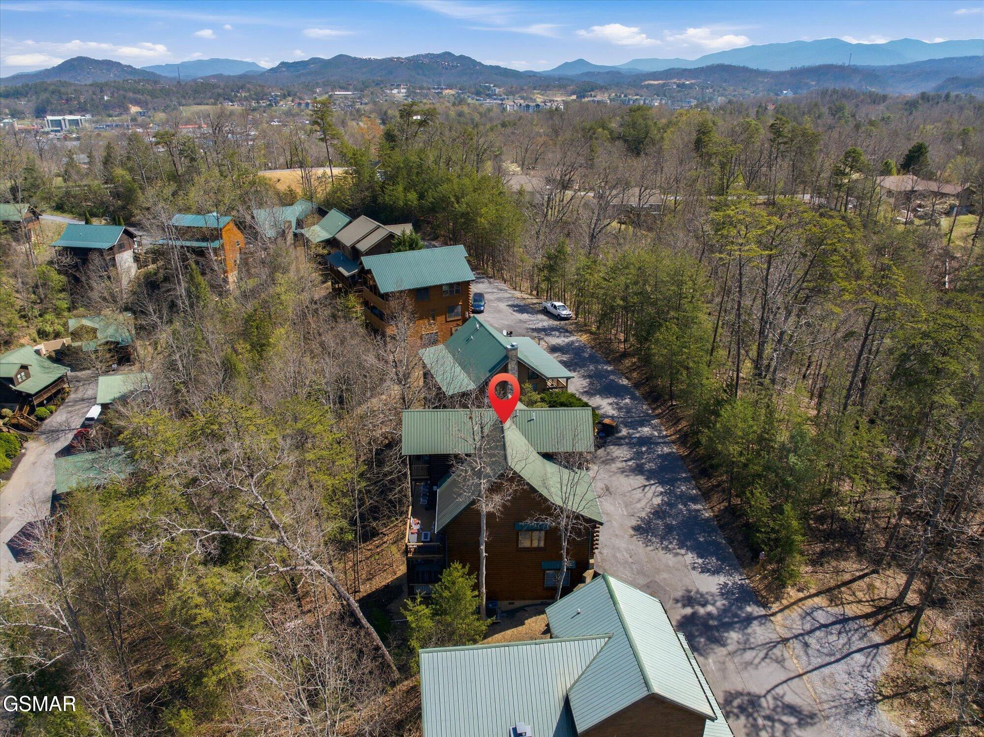 741 Chickasaw Gap Way Pigeon Forge TN 37863
