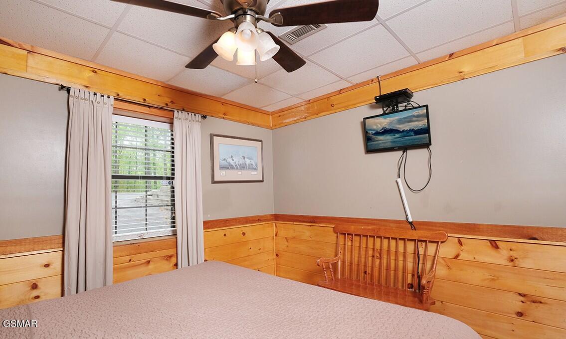 623 Iron Mountain Road Pigeon Forge TN 37863