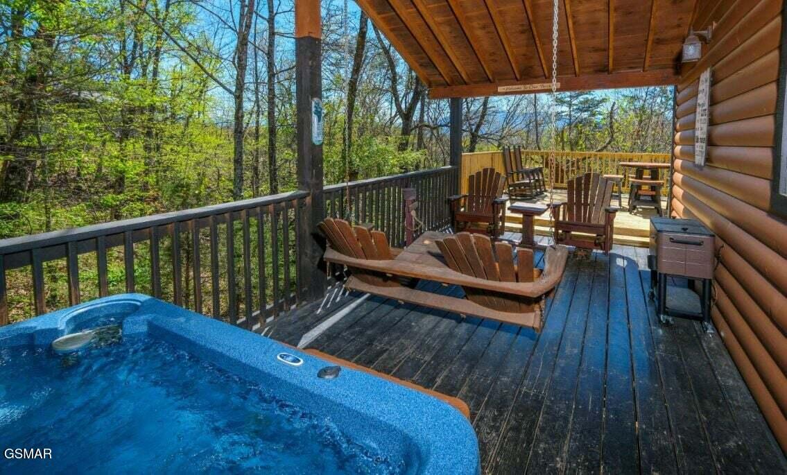 623 Iron Mountain Road Pigeon Forge TN 37863