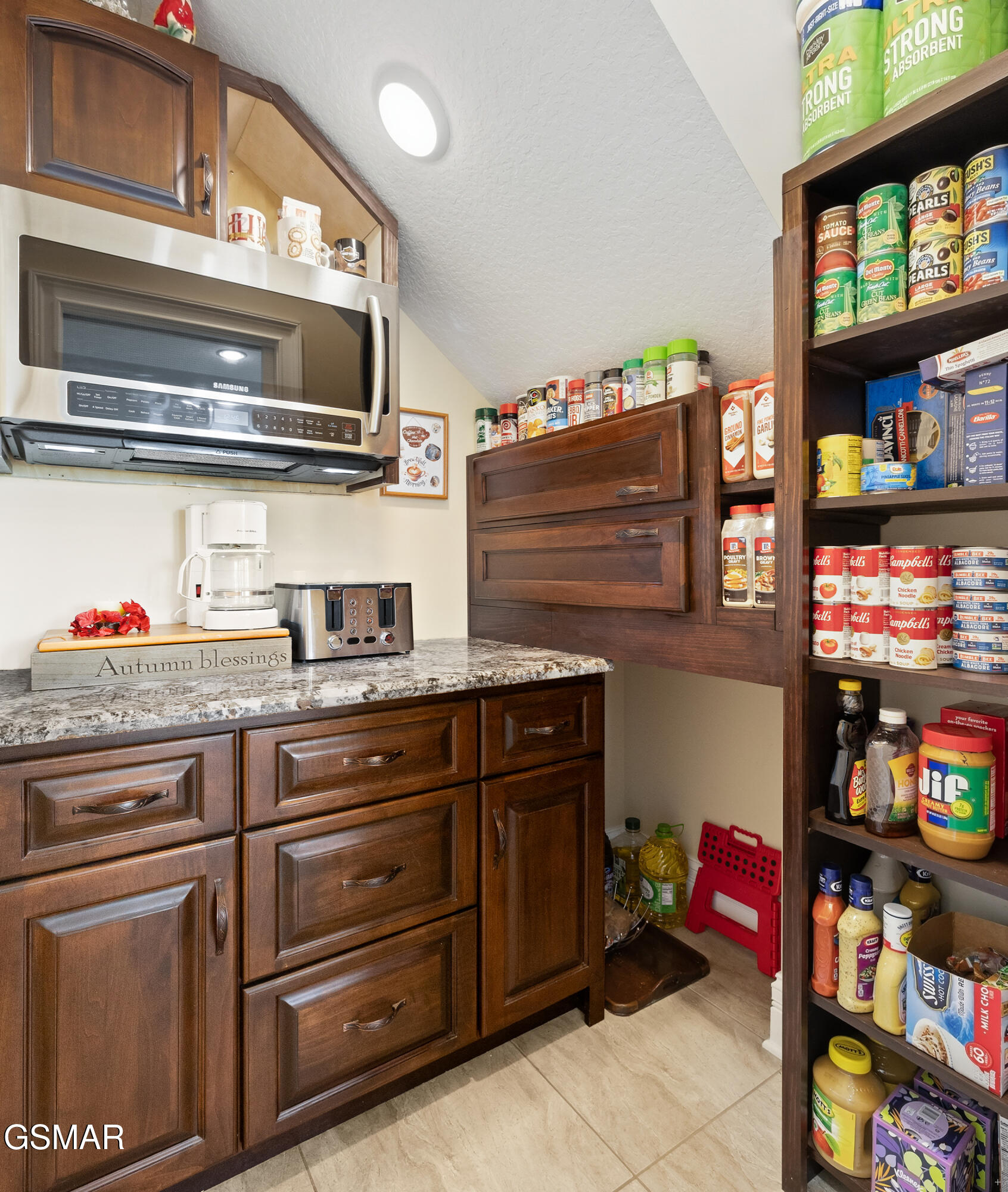 2725 River Island Boulevard Kodak TN 37764