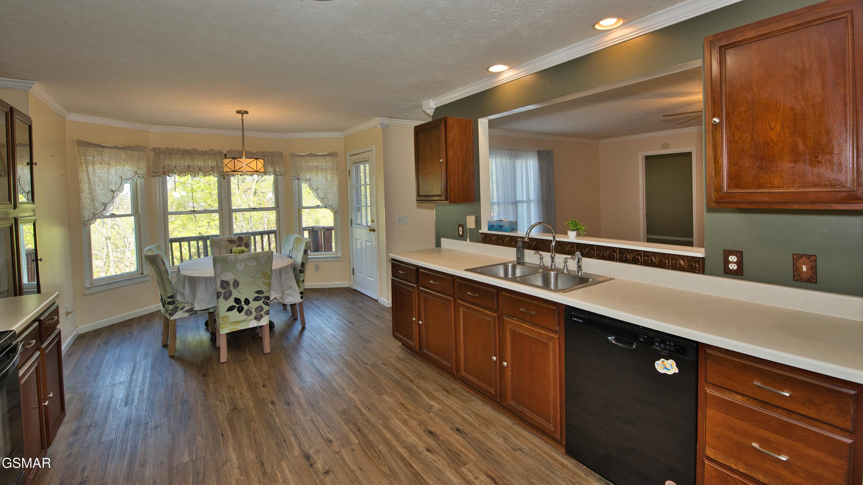 2706 Kentwood Drive Kodak TN 37764