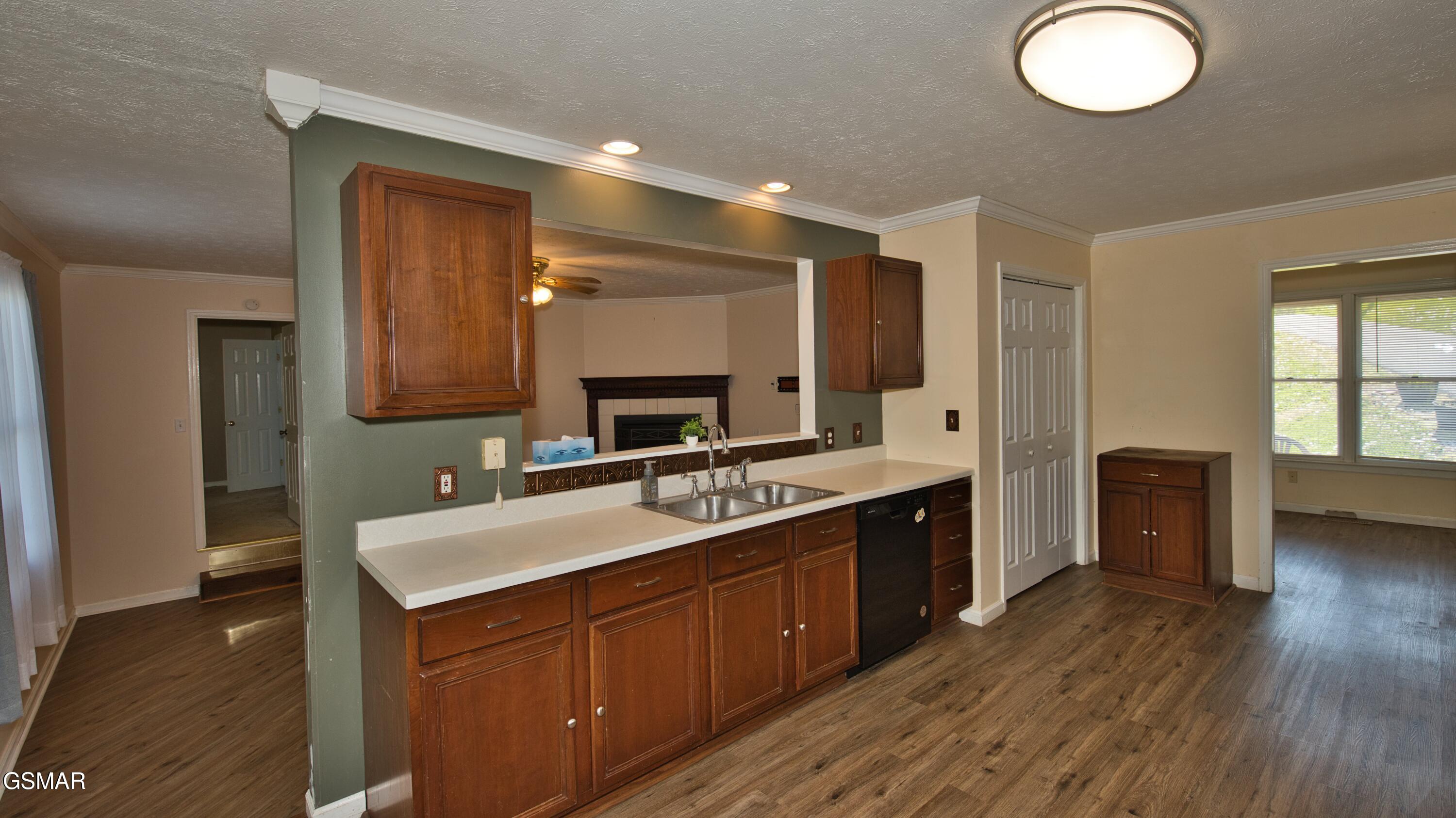 2706 Kentwood Drive Kodak TN 37764