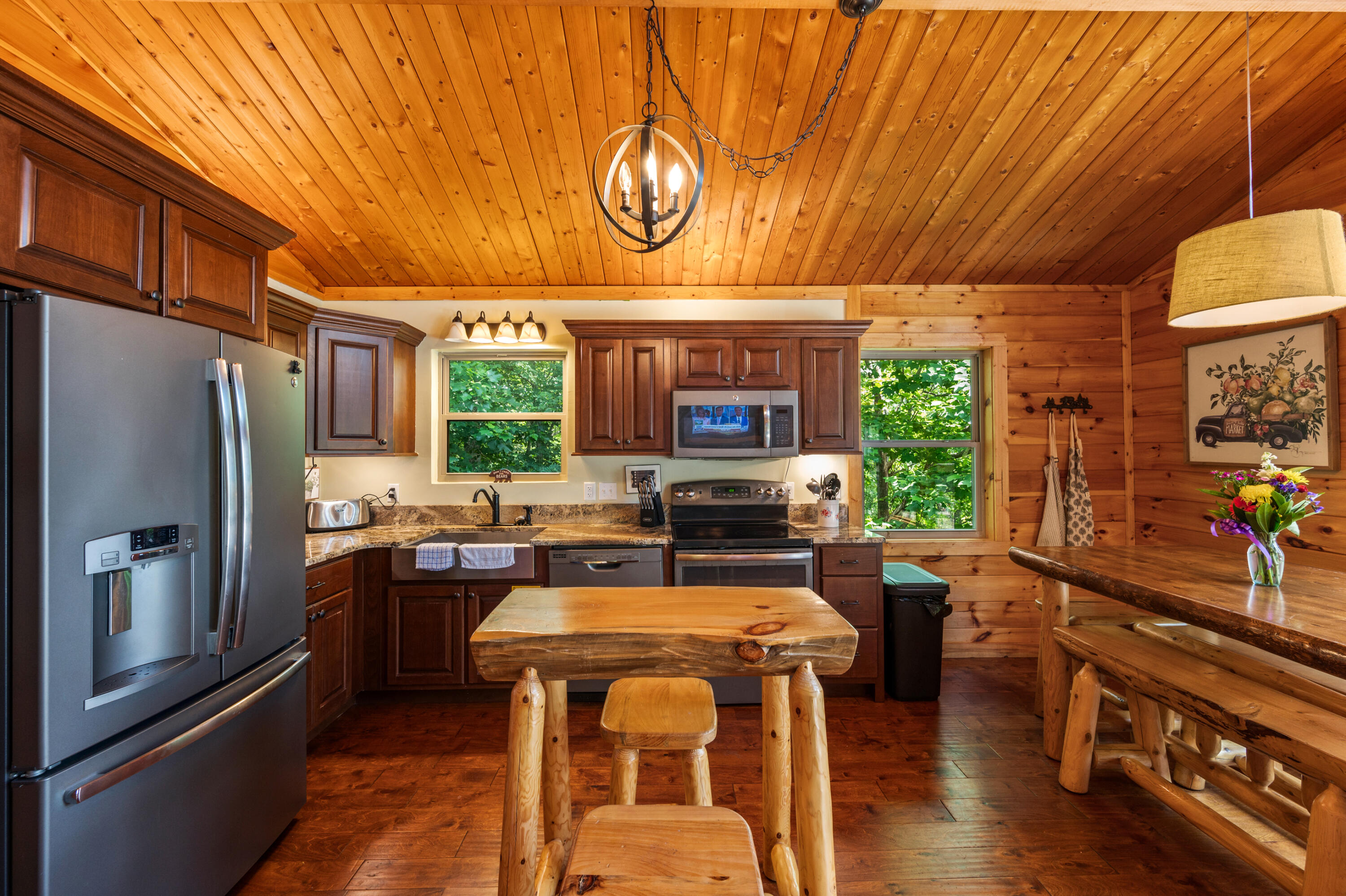 1166 Ski View Drive Gatlinburg TN 37738