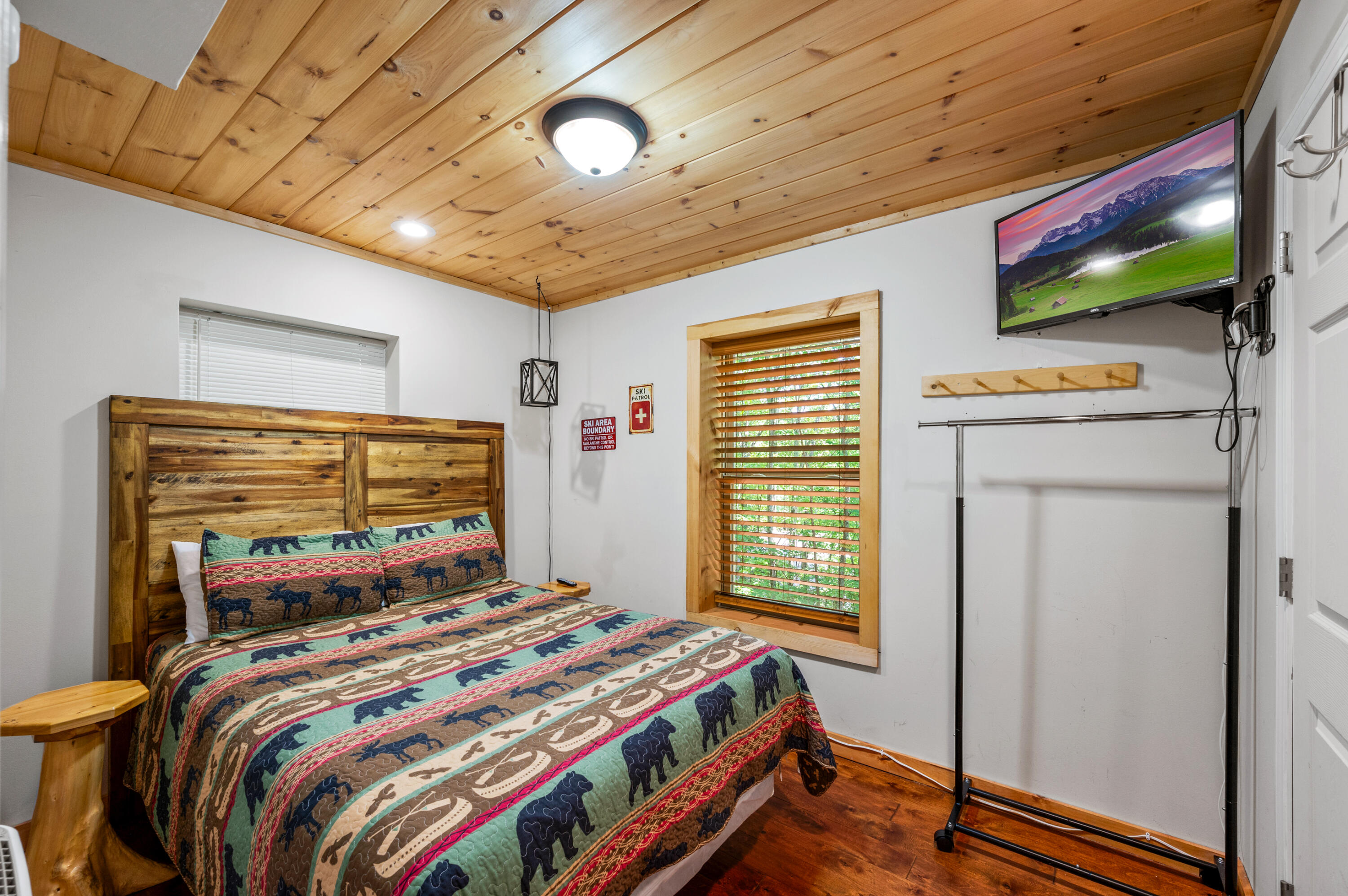 1166 Ski View Drive Gatlinburg TN 37738