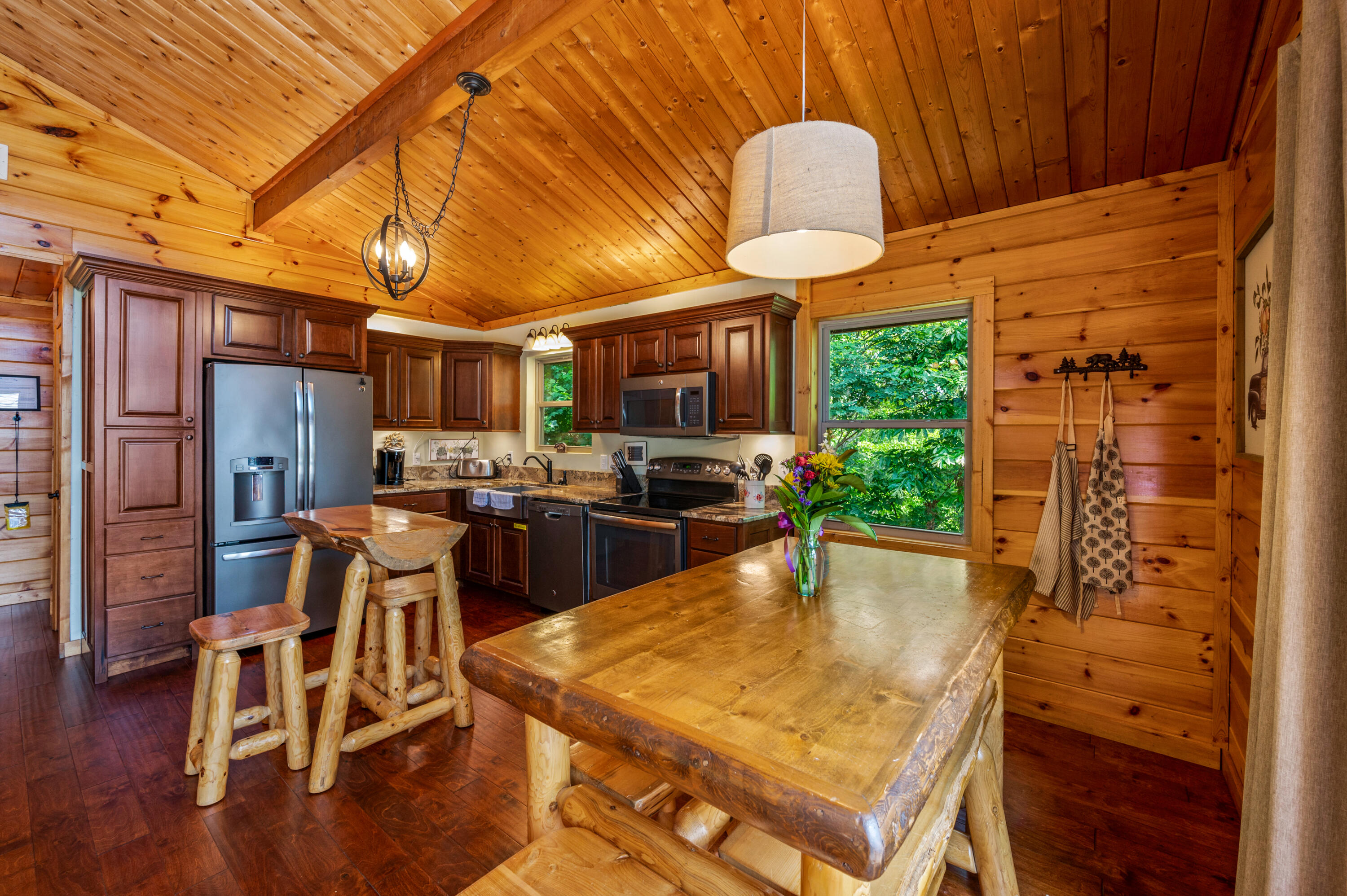 1166 Ski View Drive Gatlinburg TN 37738