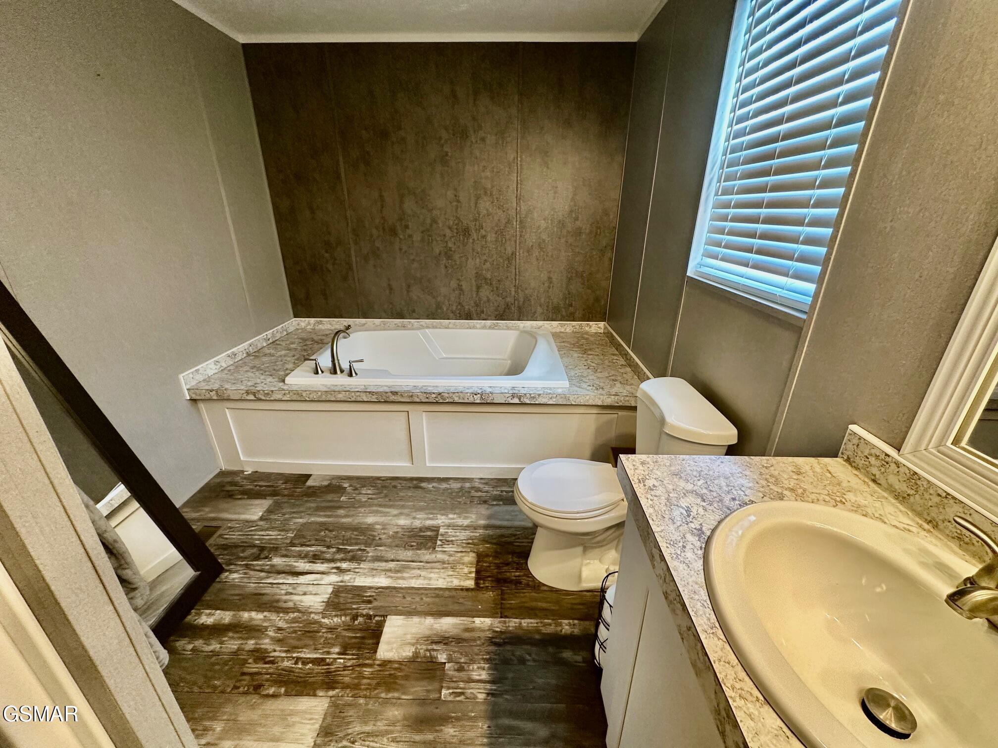 2528 Dogwood Loop Drive Sevierville TN 37876