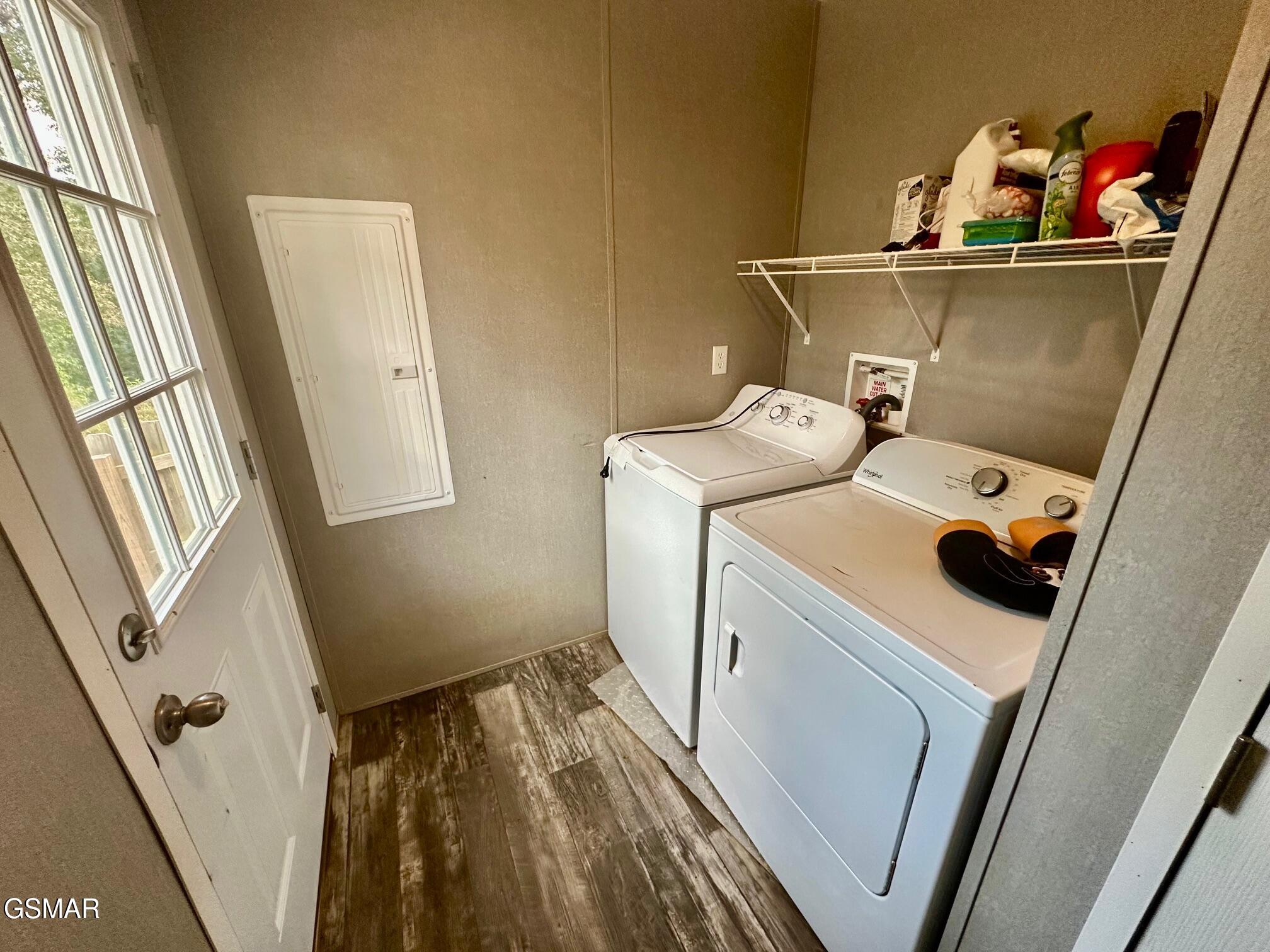 2528 Dogwood Loop Drive Sevierville TN 37876