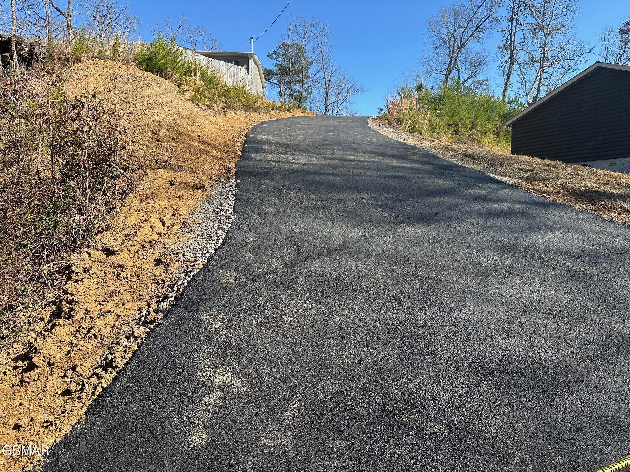 2528 Dogwood Loop Drive Sevierville TN 37876