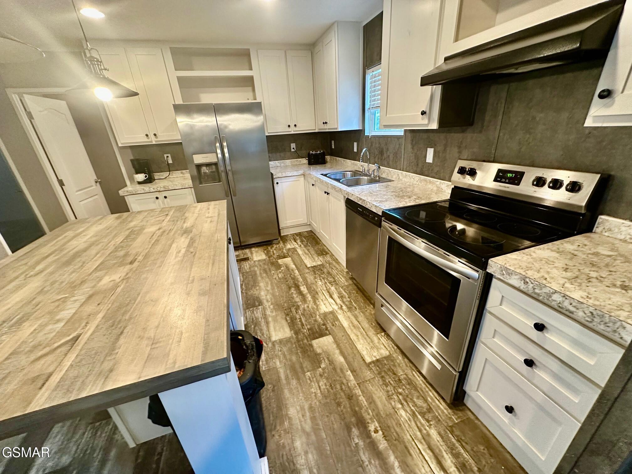 2528 Dogwood Loop Drive Sevierville TN 37876