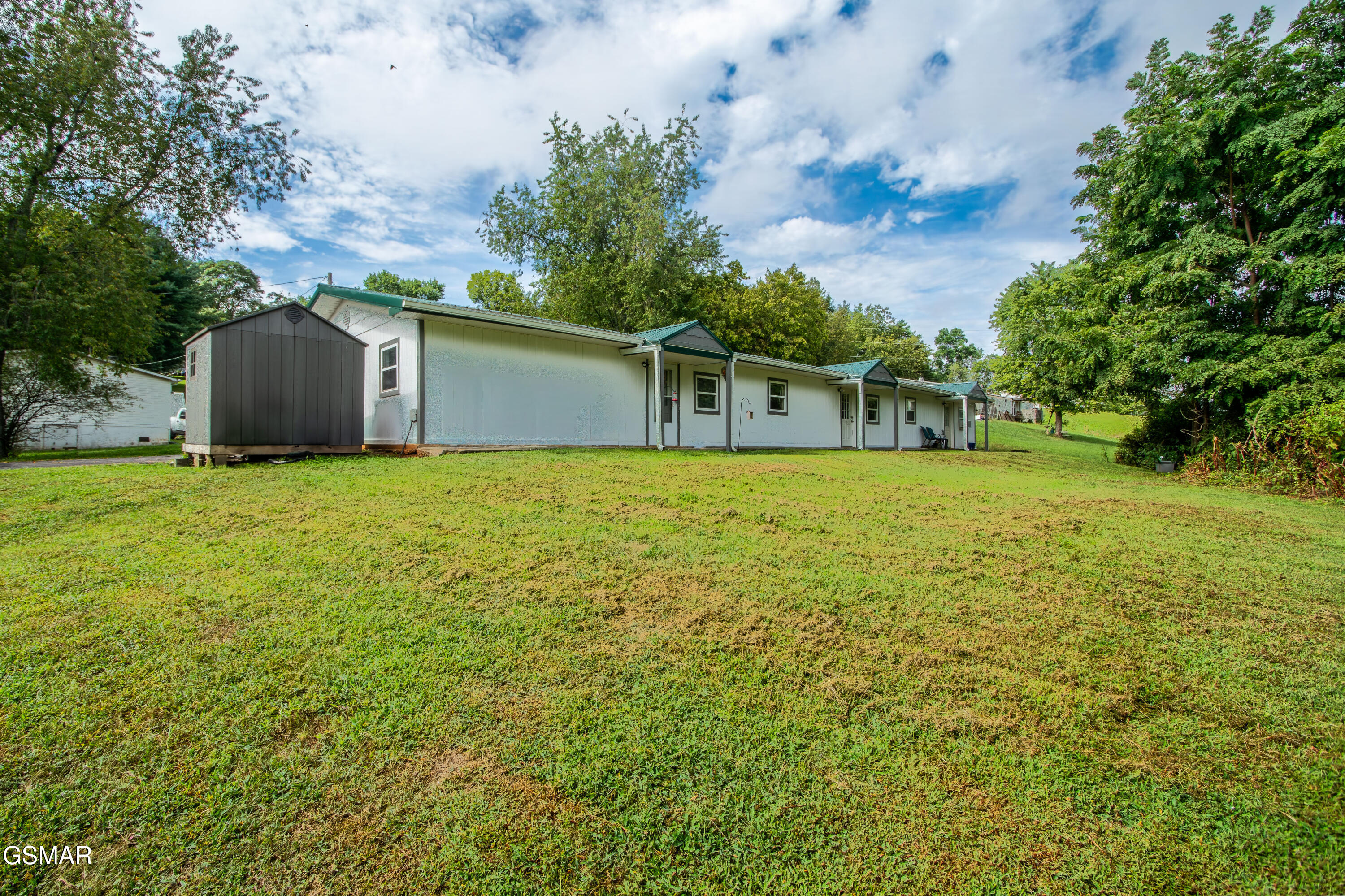 2841 Holiday Hills Road Kodak TN 37764