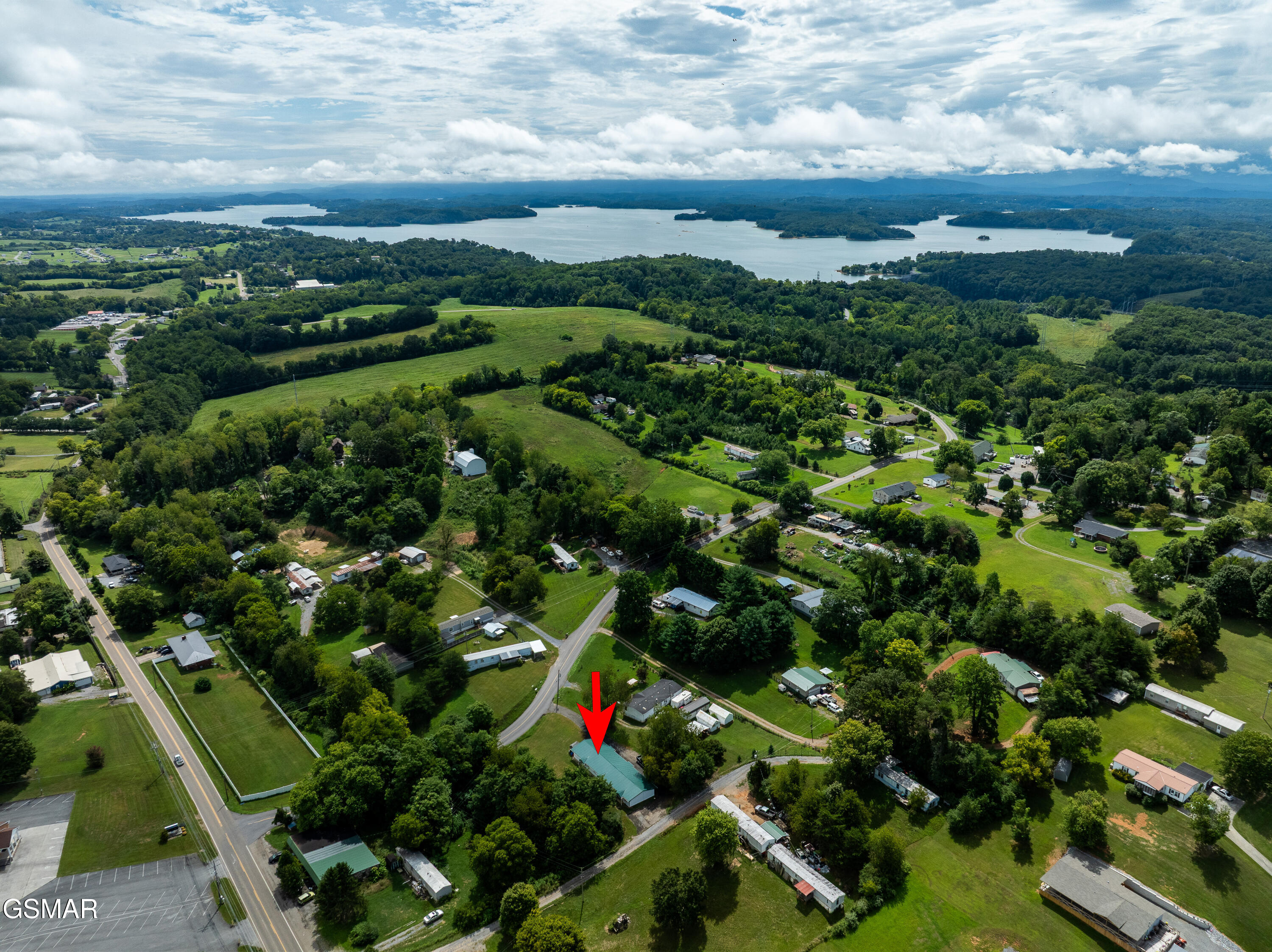 2841 Holiday Hills Road Kodak TN 37764