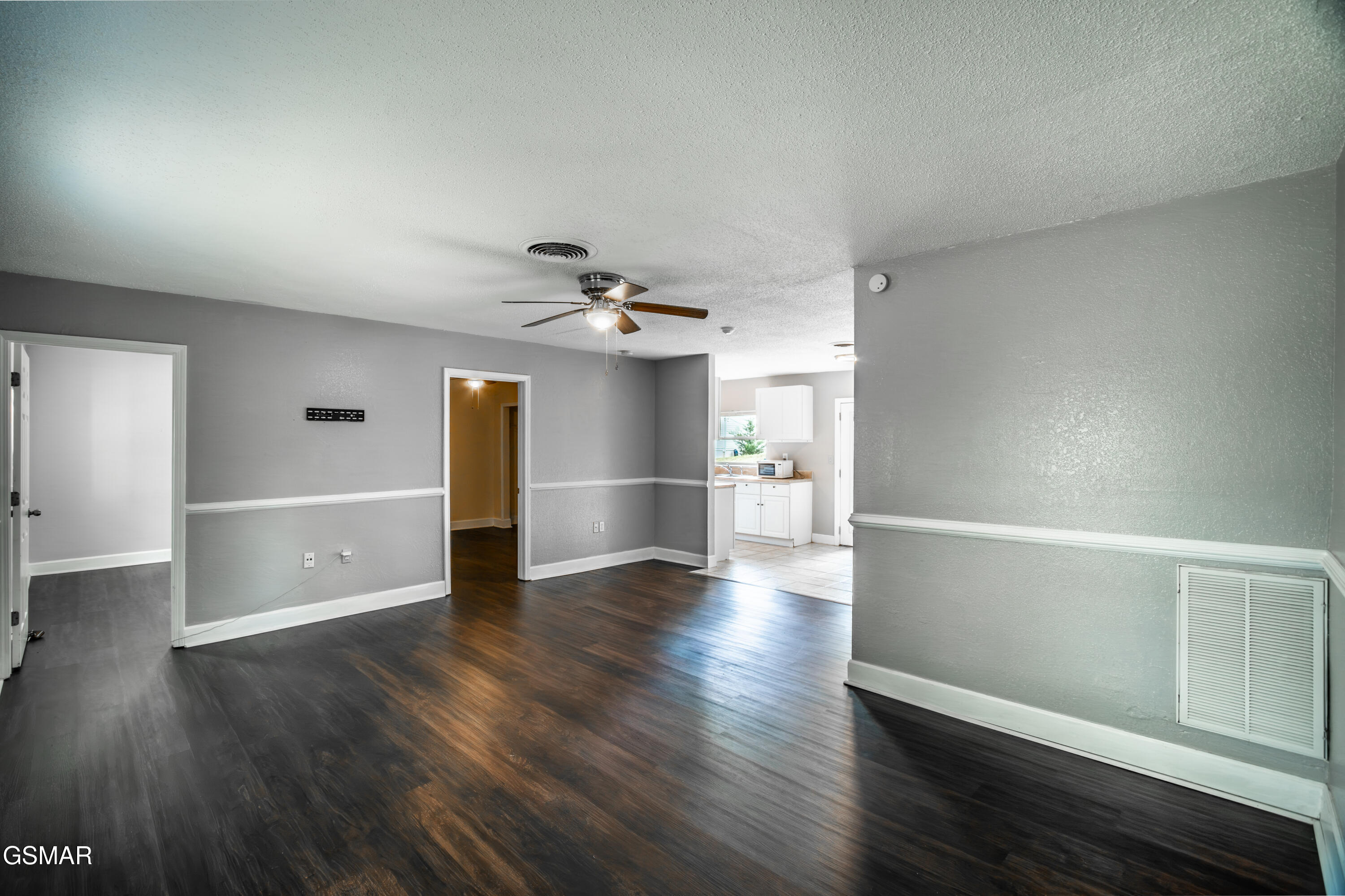 2841 Holiday Hills Road Kodak TN 37764