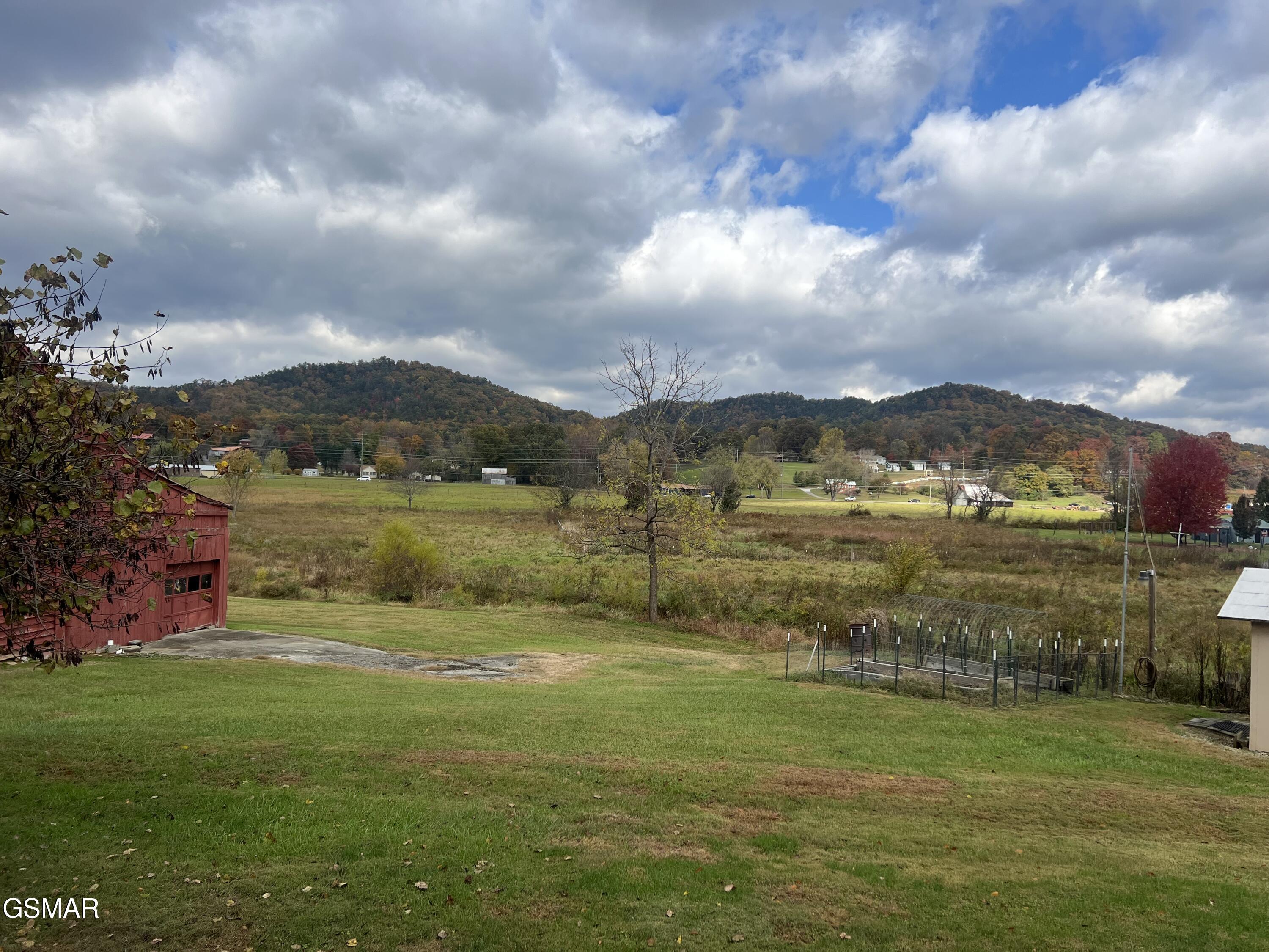 3130-3132 Westover Drive Sevierville TN 37862