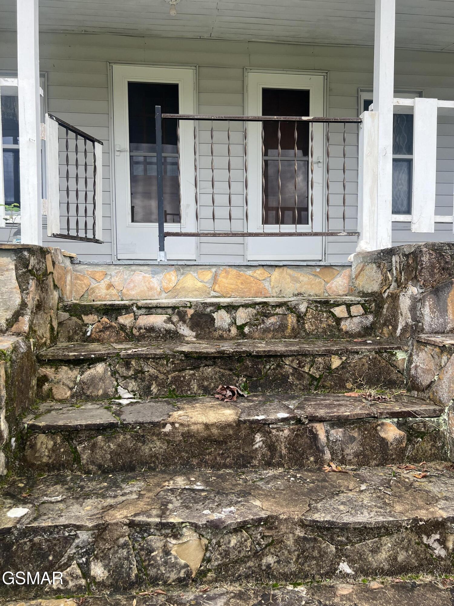 3130-3132 Westover Drive Sevierville TN 37862