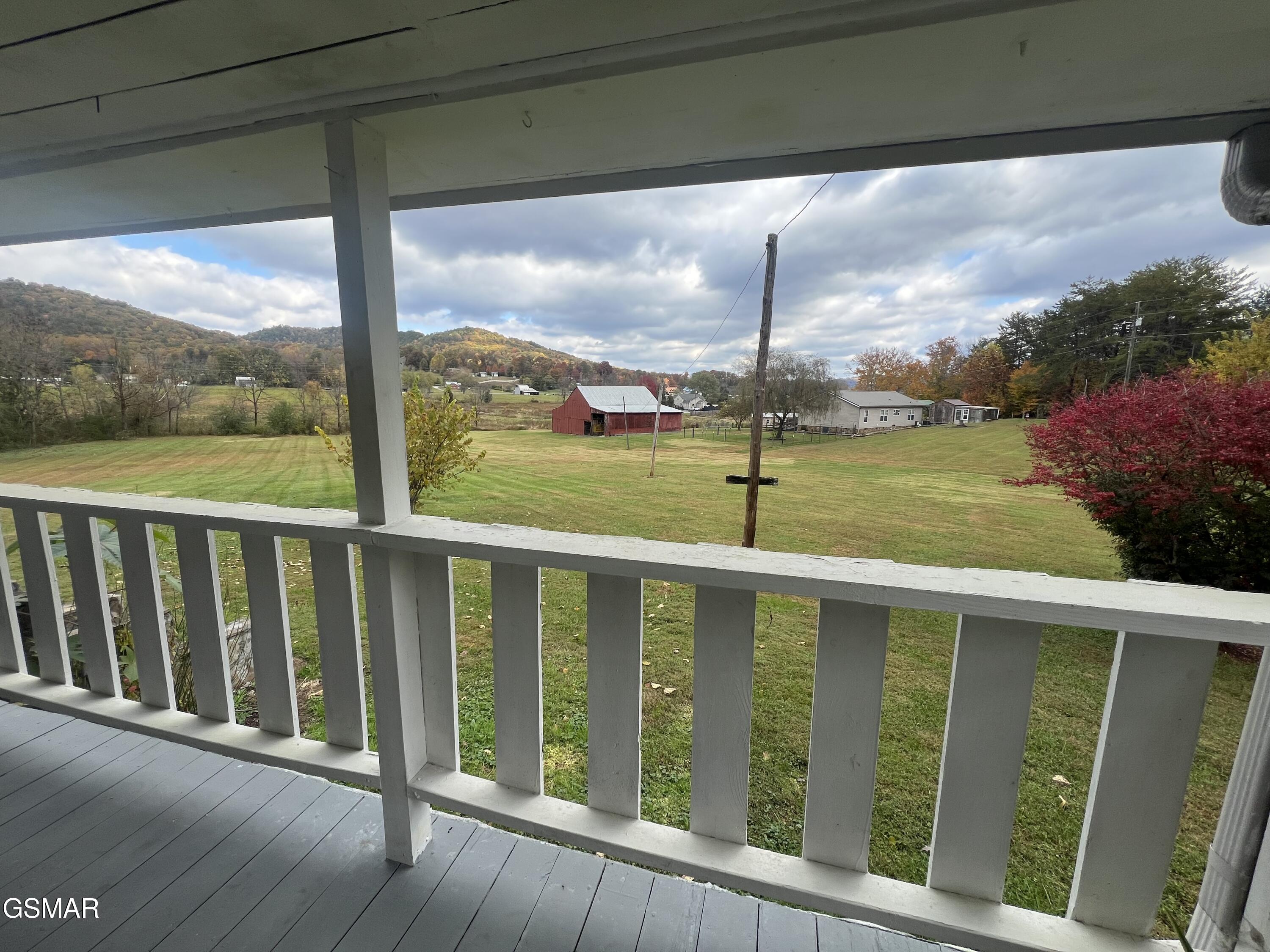 3130-3132 Westover Drive Sevierville TN 37862