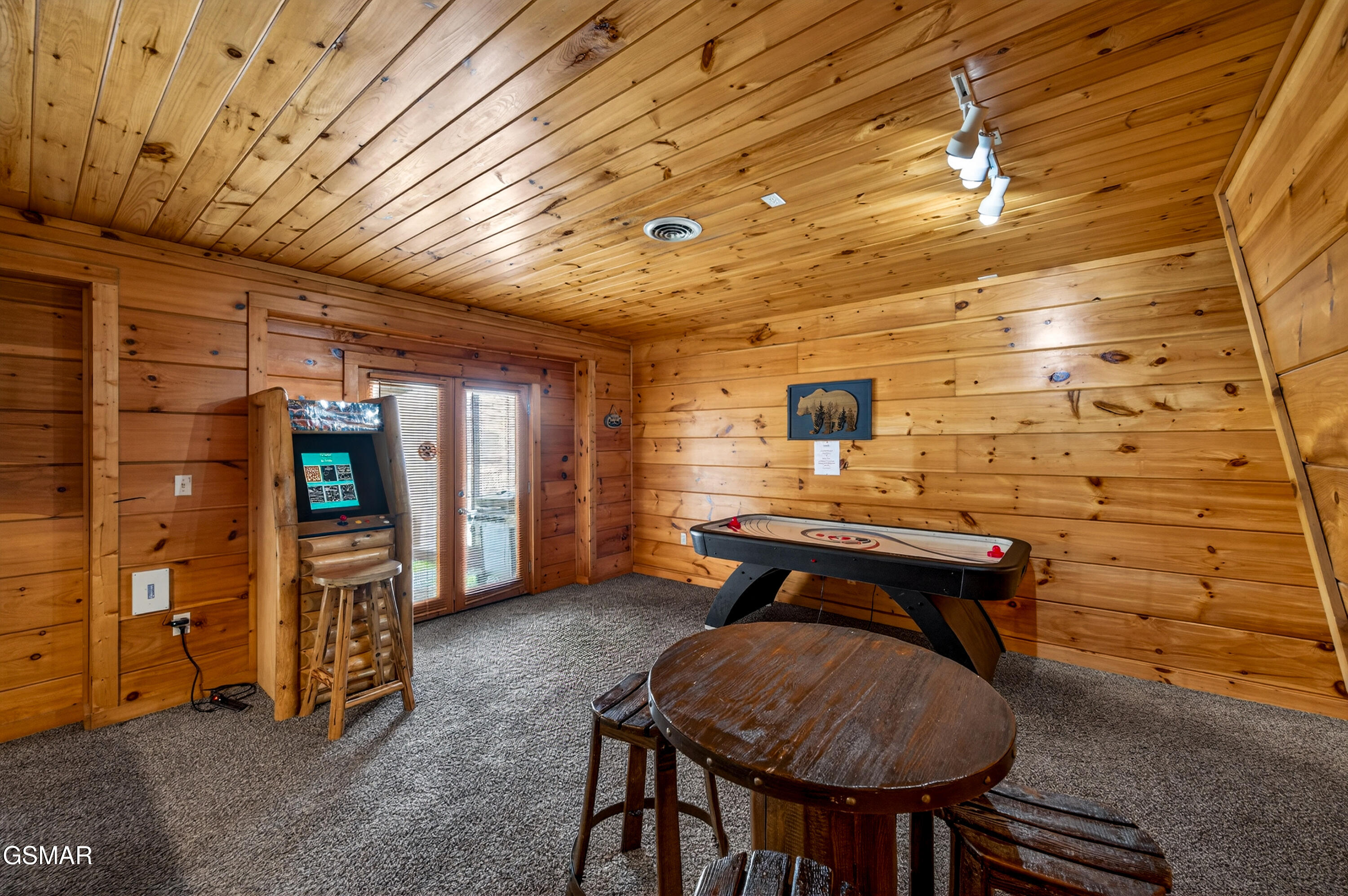 2613 Willow Heights Way Sevierville TN 37876