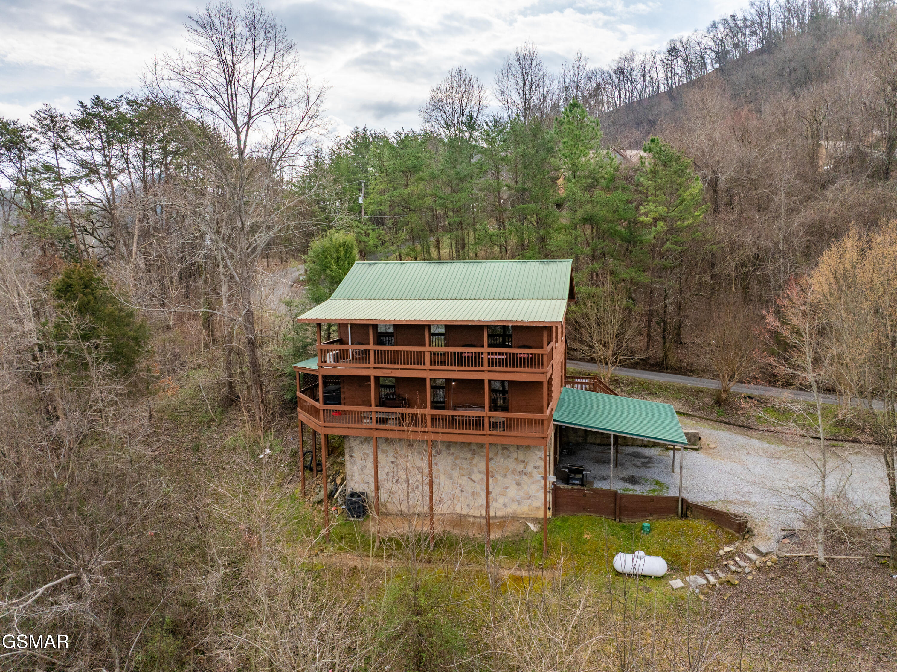 2613 Willow Heights Way Sevierville TN 37876