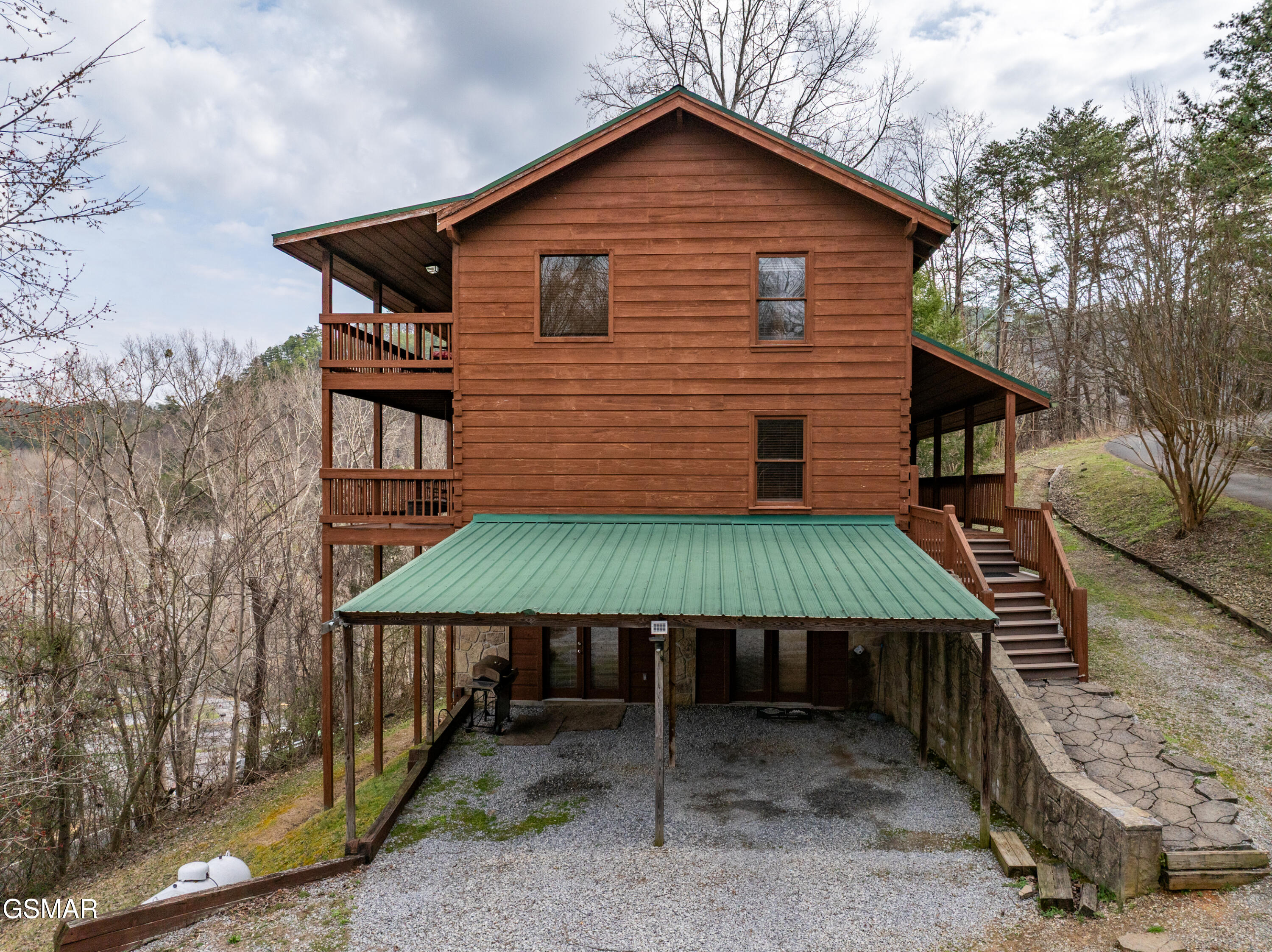 2613 Willow Heights Way Sevierville TN 37876