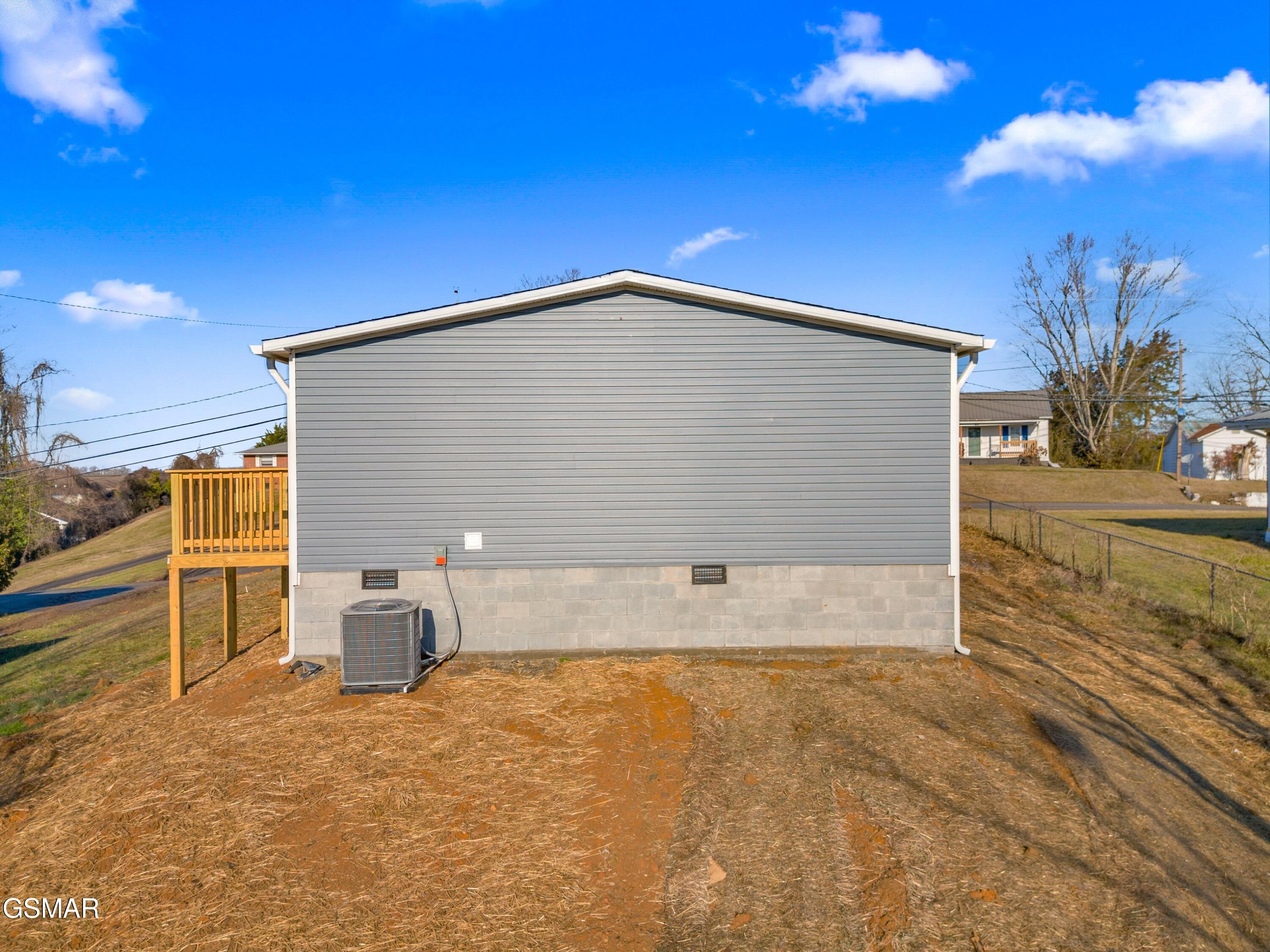 614 E Barton Ridge Road Greeneville TN 37745