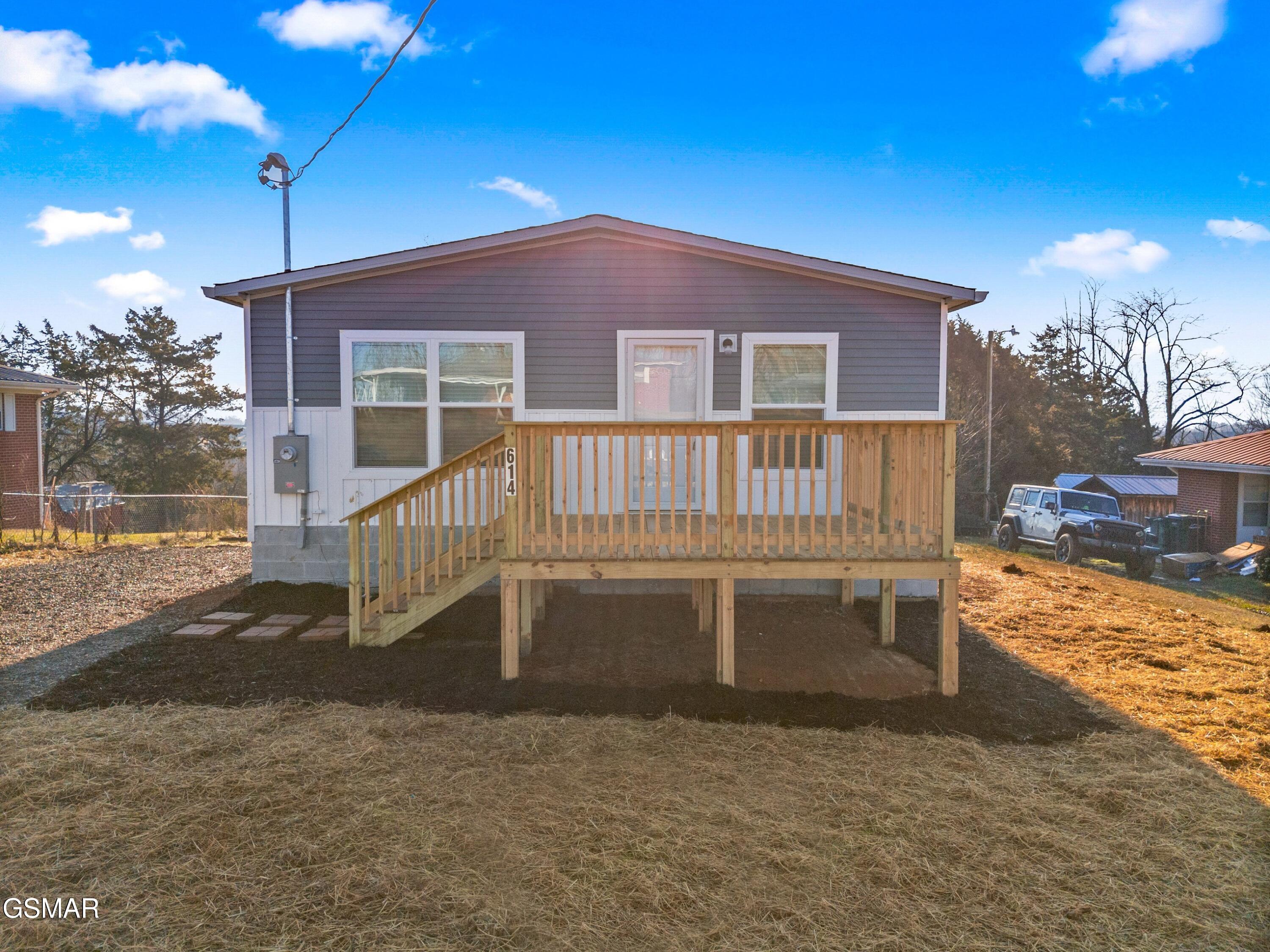 614 E Barton Ridge Road Greeneville TN 37745