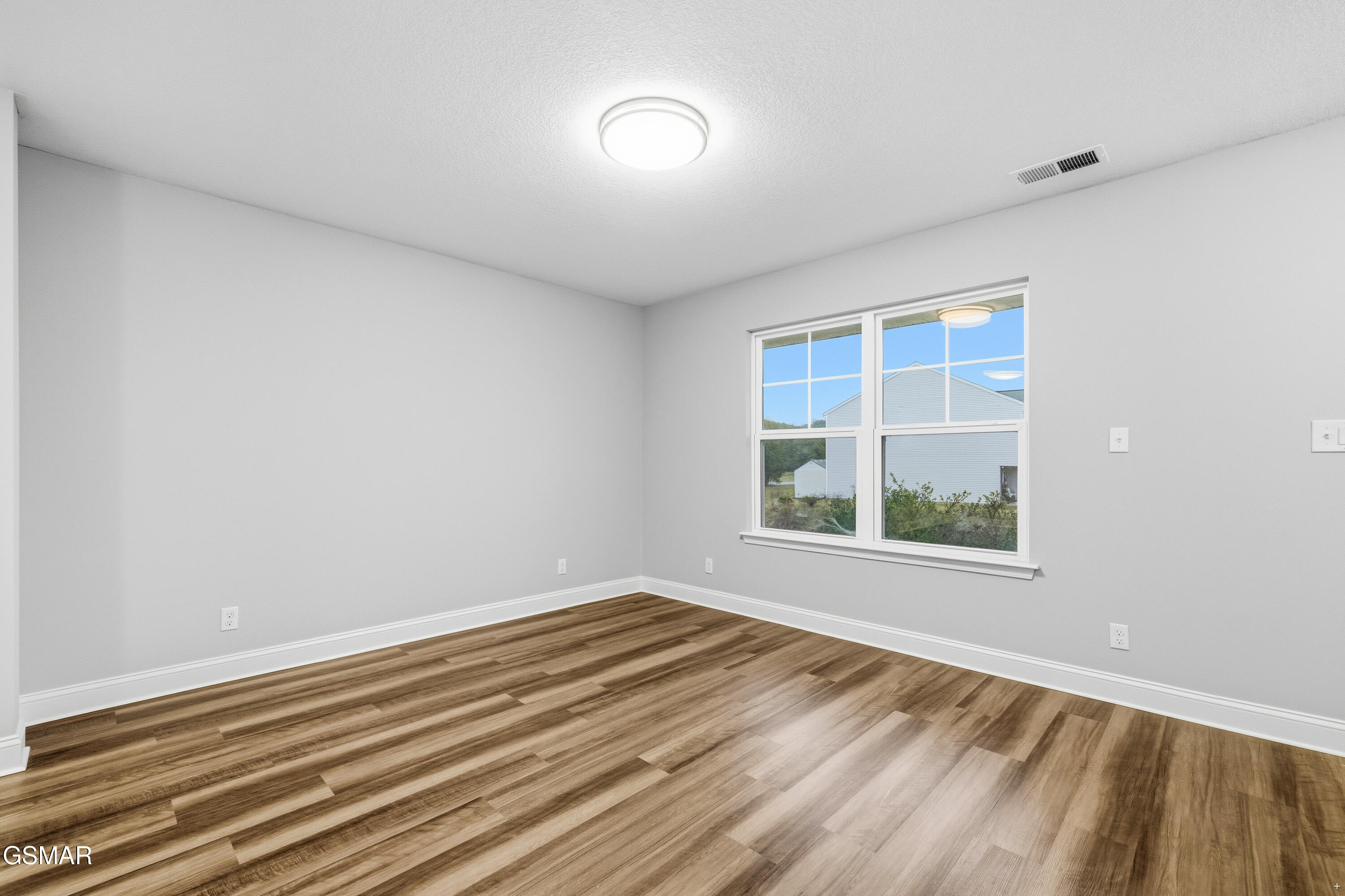 542 Reserve Way Dandridge TN 37725