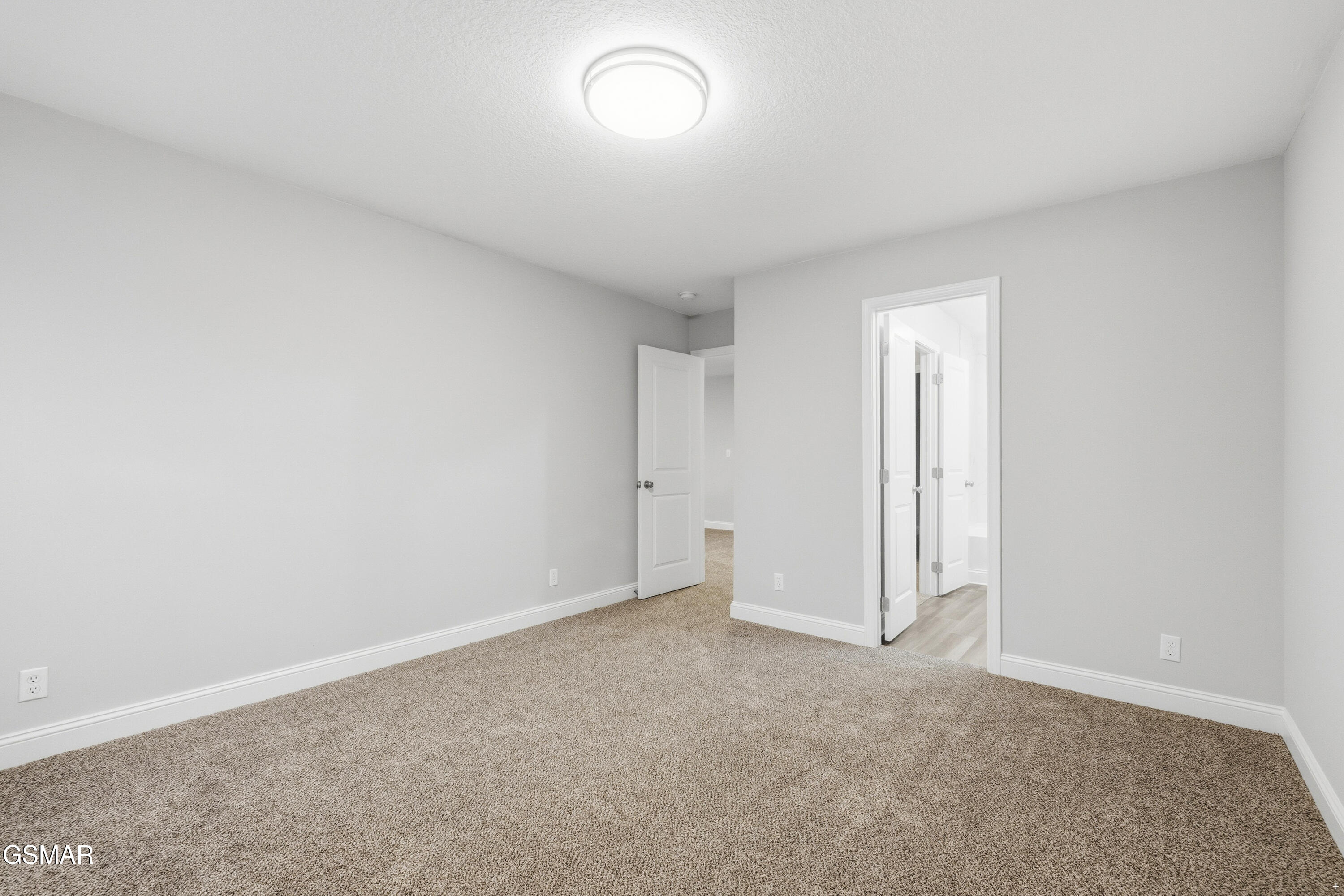 542 Reserve Way Dandridge TN 37725