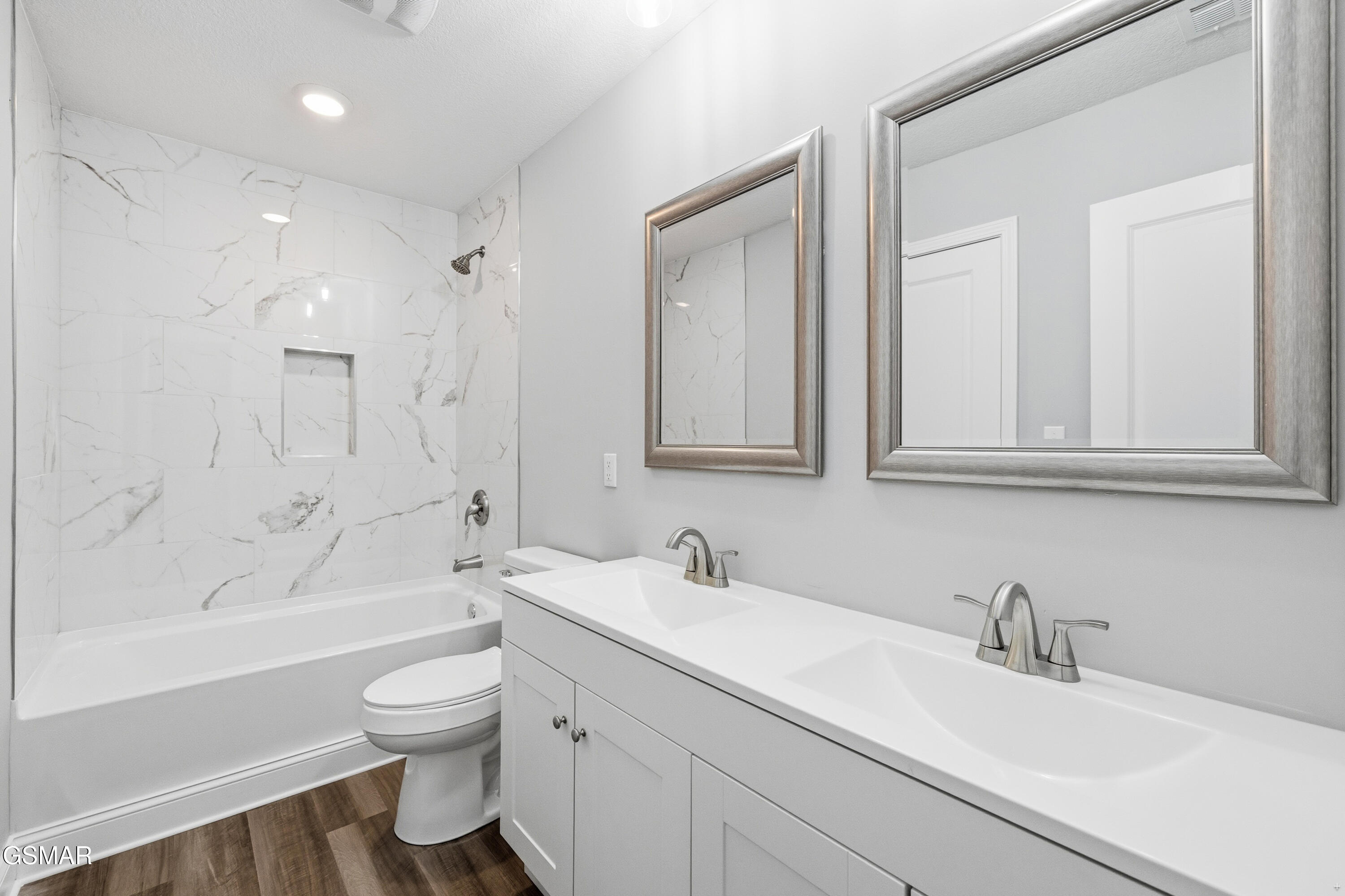 542 Reserve Way Dandridge TN 37725