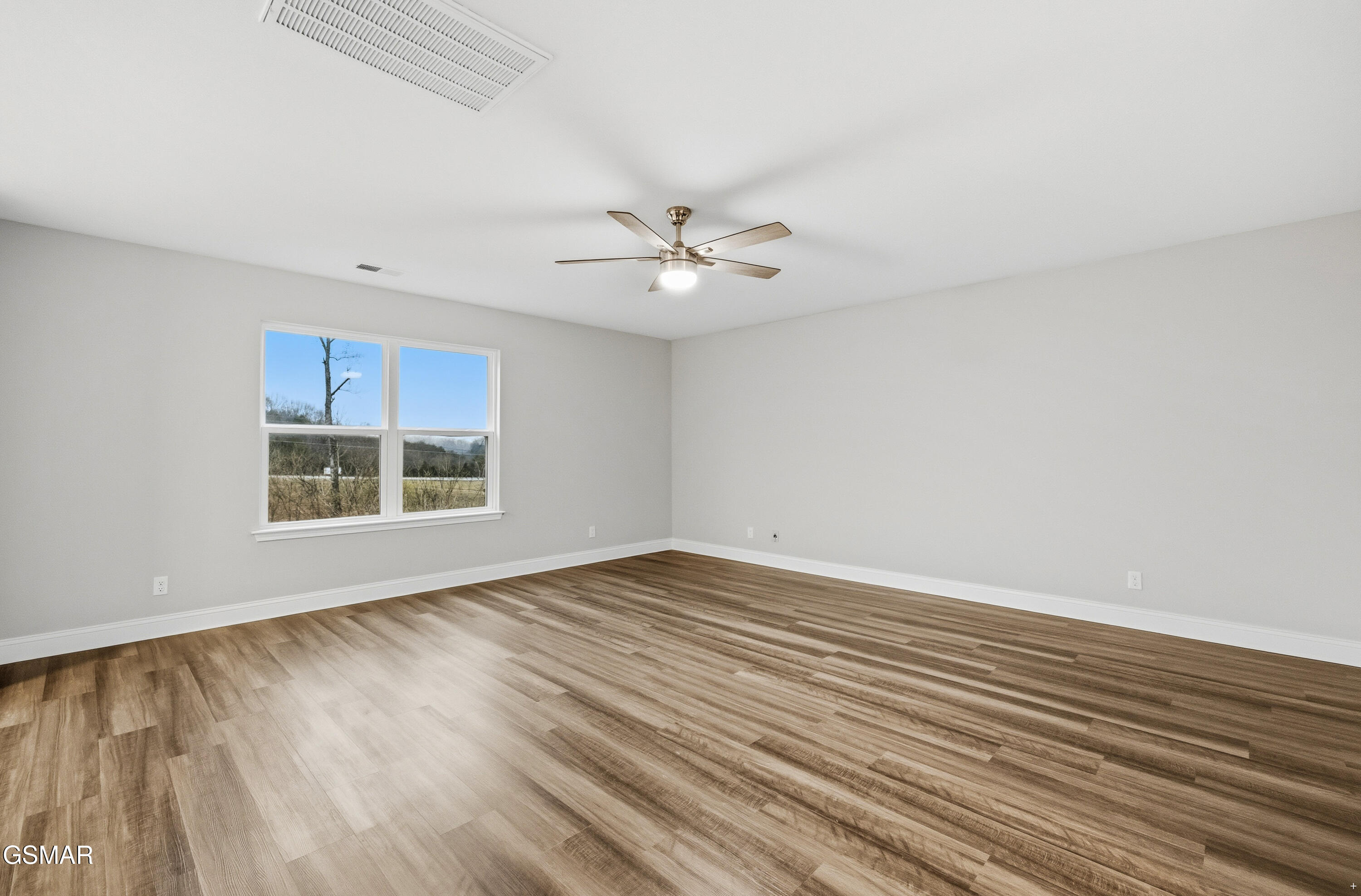 542 Reserve Way Dandridge TN 37725