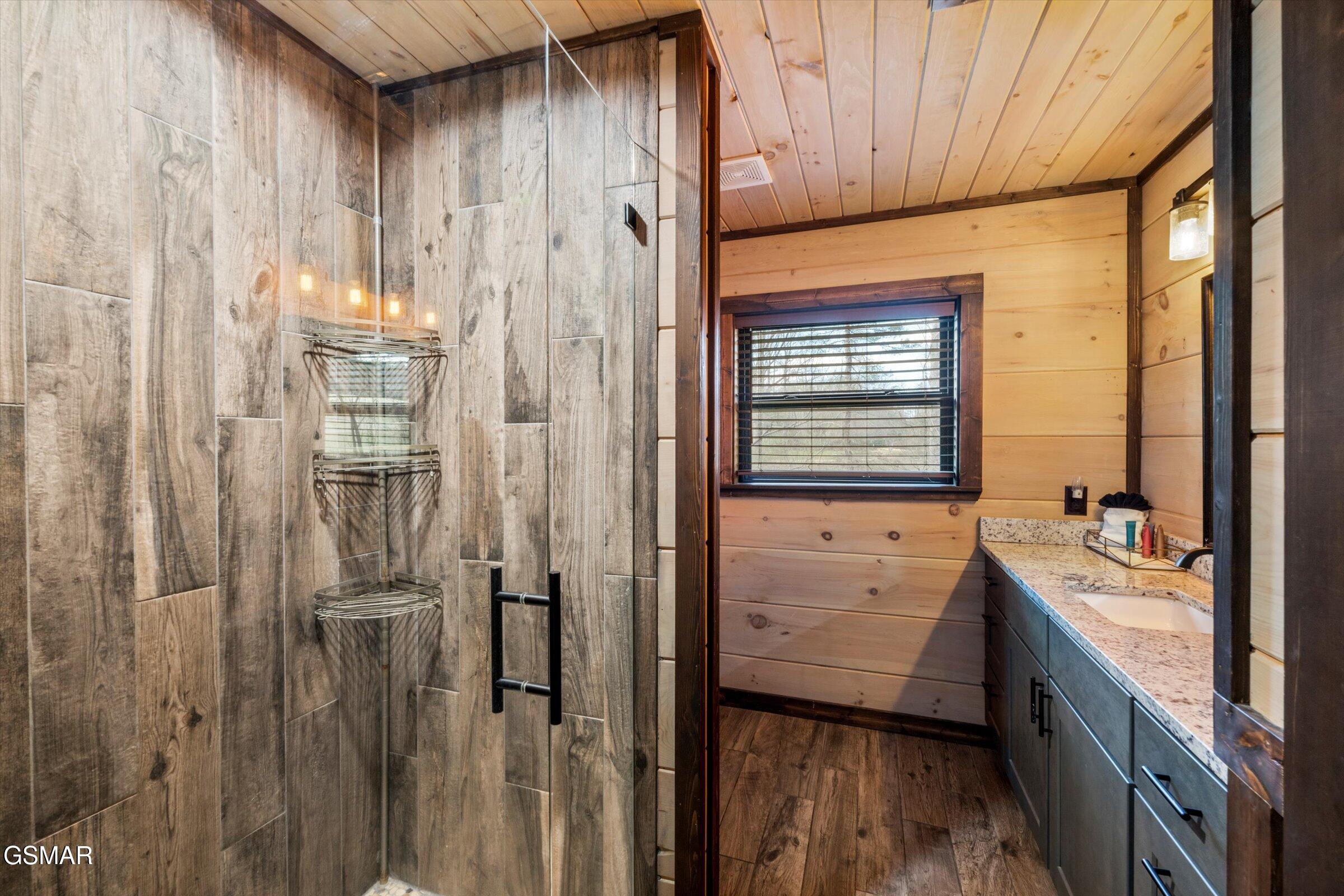 139 Martha Mccarter Road Gatlinburg TN 37738