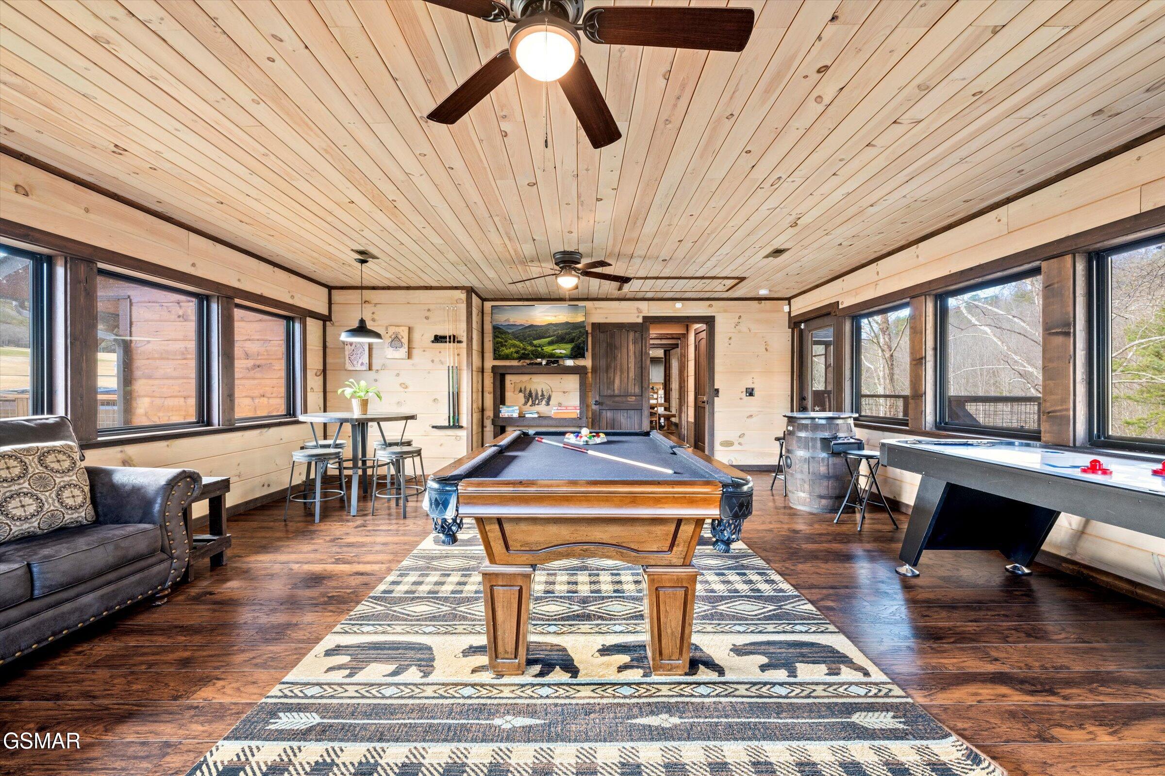 139 Martha Mccarter Road Gatlinburg TN 37738