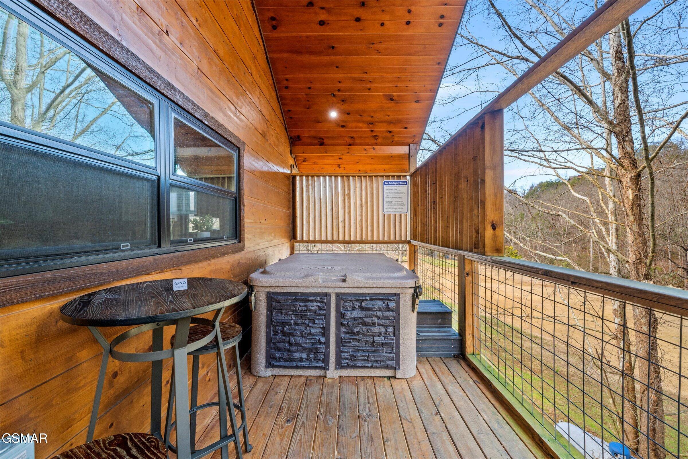 139 Martha Mccarter Road Gatlinburg TN 37738