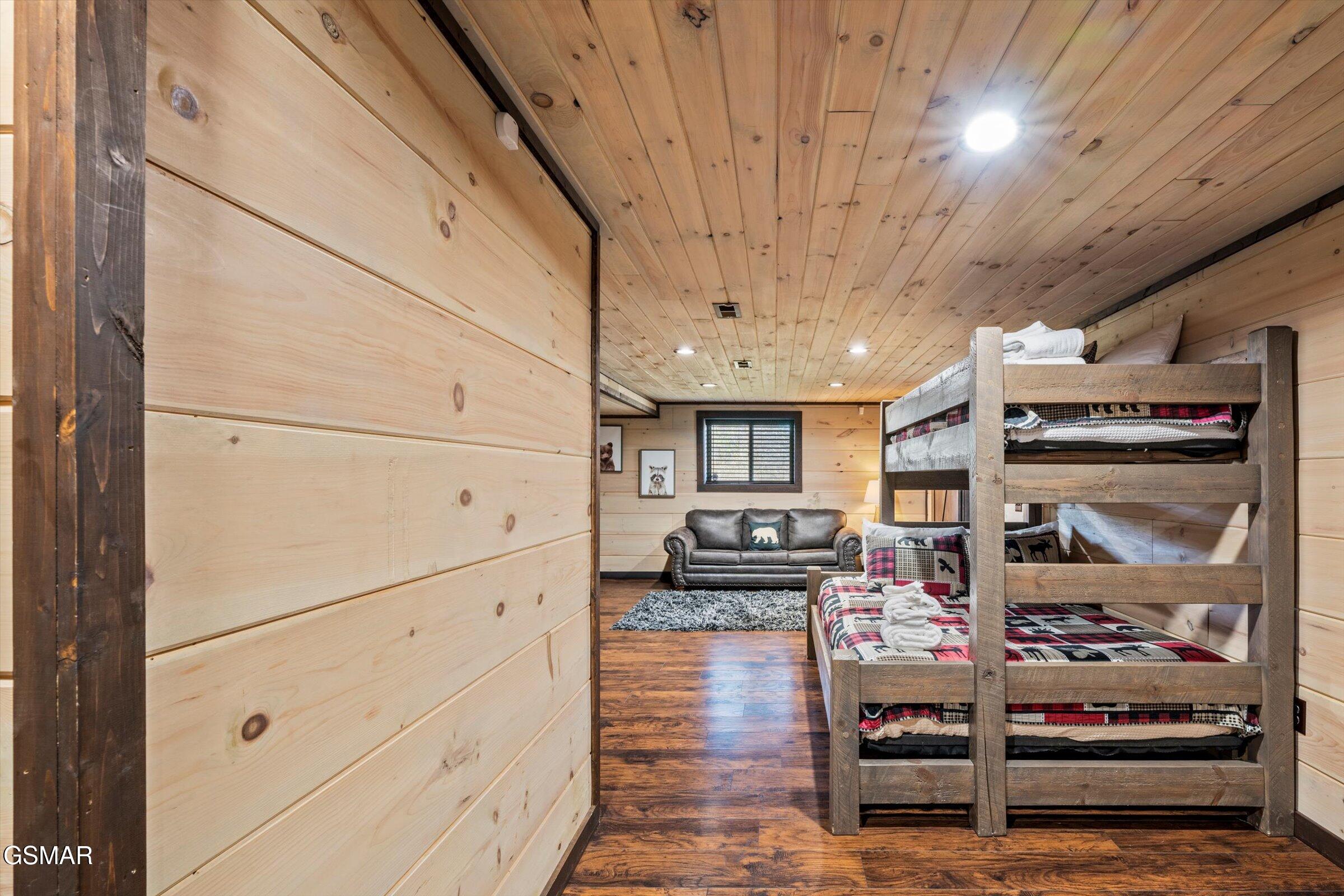 139 Martha Mccarter Road Gatlinburg TN 37738