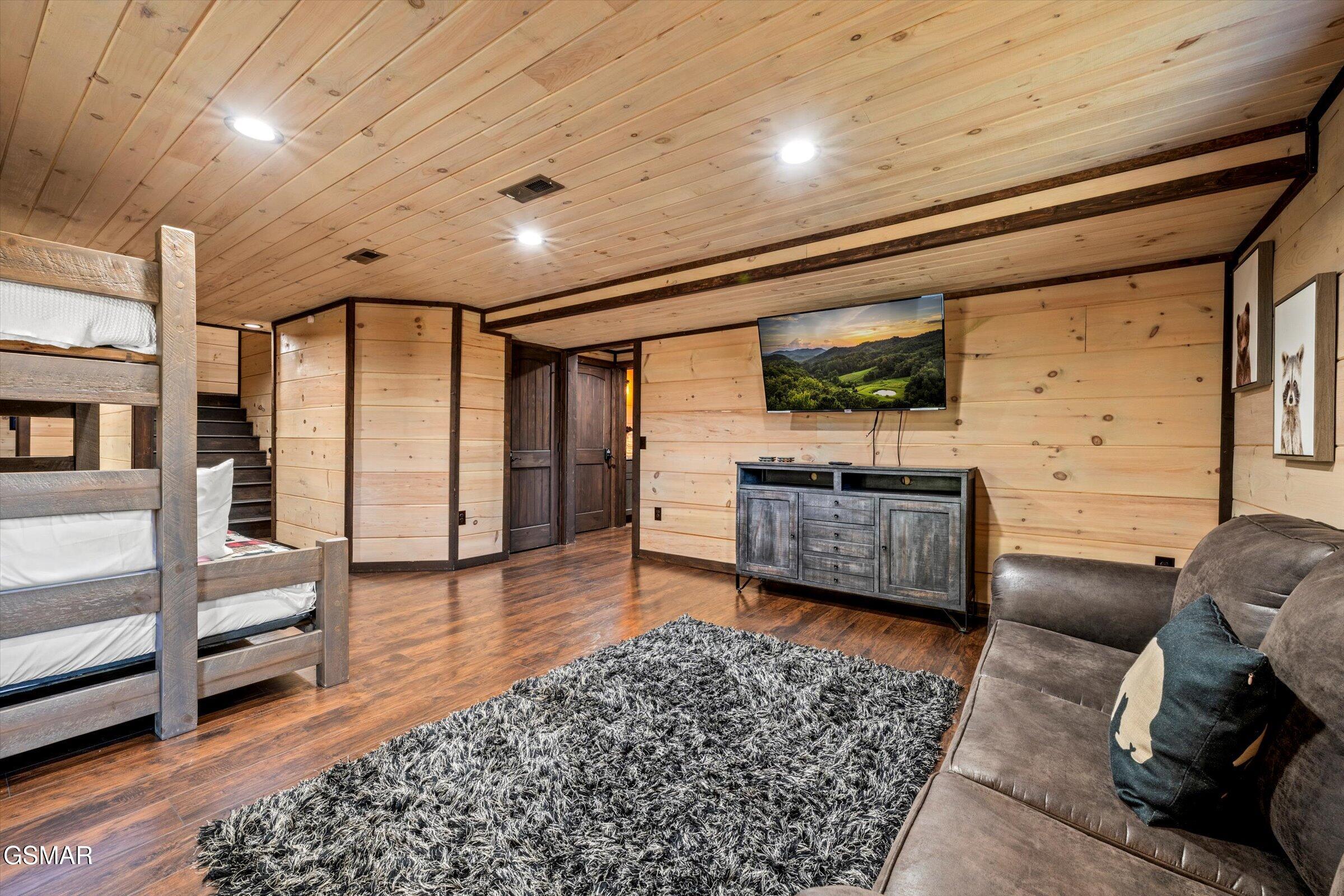 139 Martha Mccarter Road Gatlinburg TN 37738