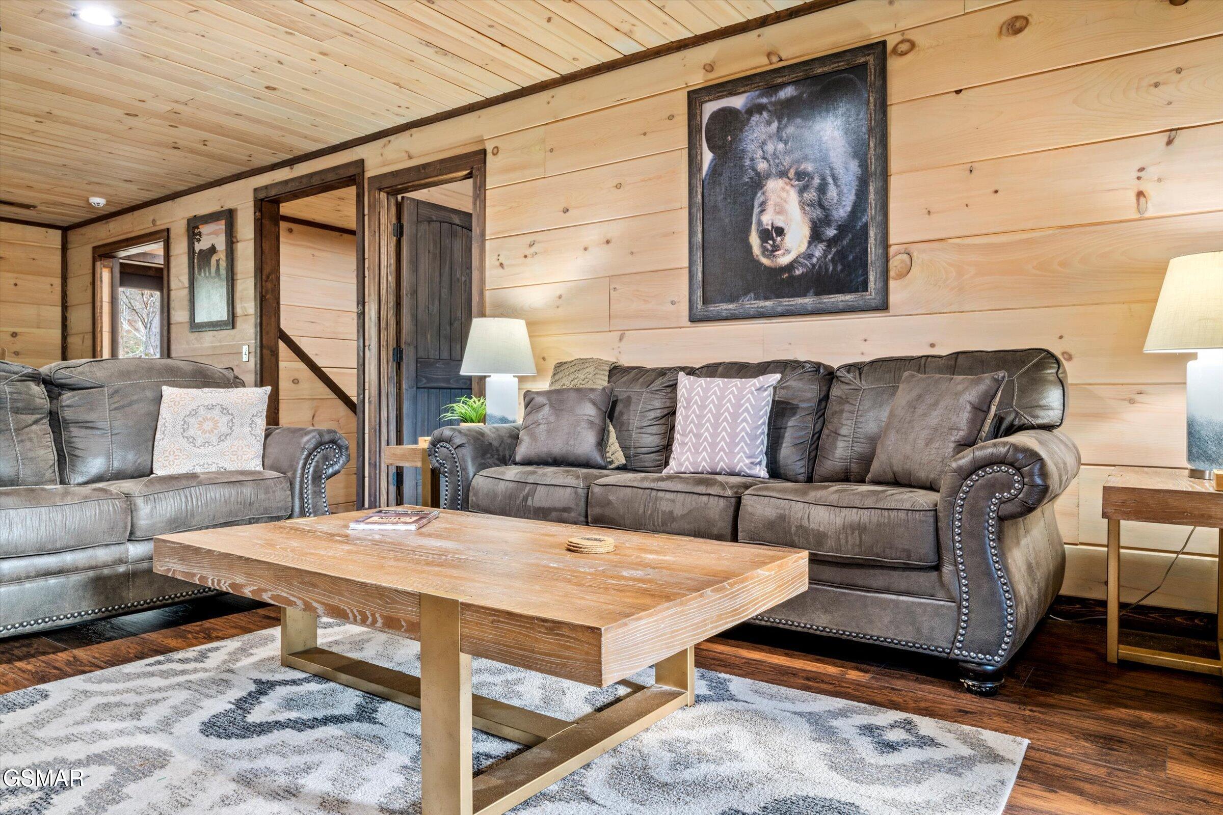 139 Martha Mccarter Road Gatlinburg TN 37738