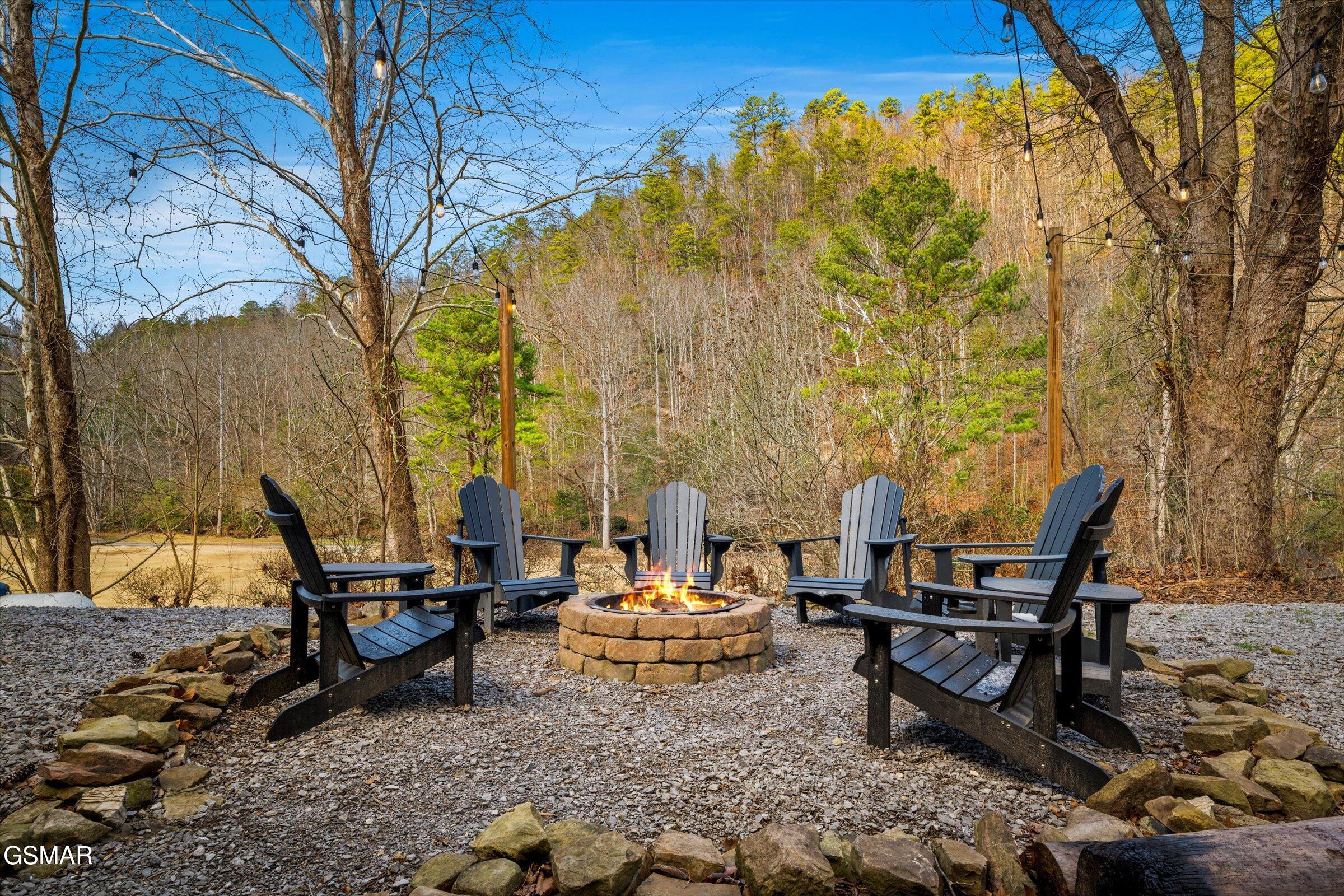 139 Martha Mccarter Road Gatlinburg TN 37738