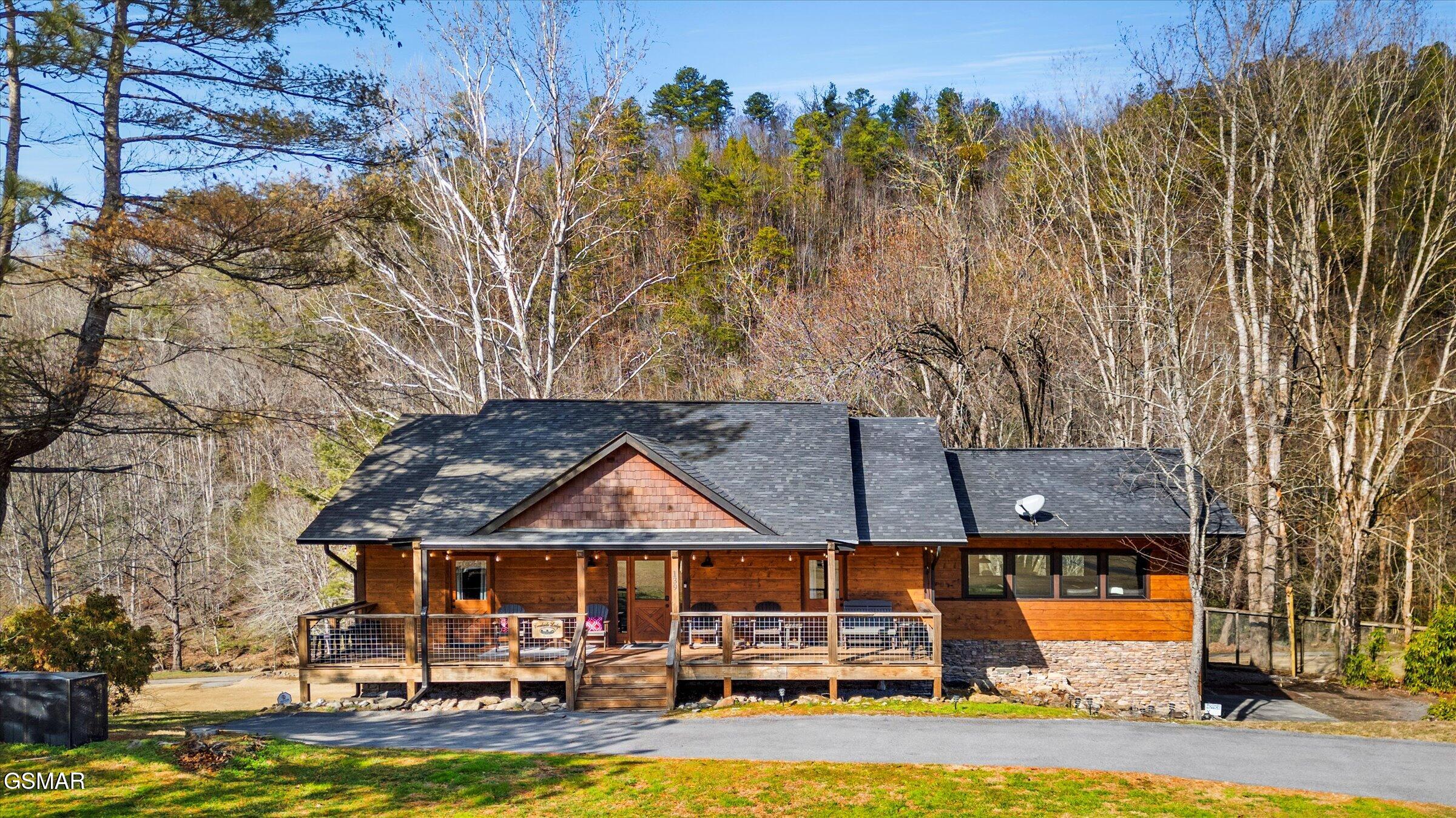 139 Martha Mccarter Road Gatlinburg TN 37738
