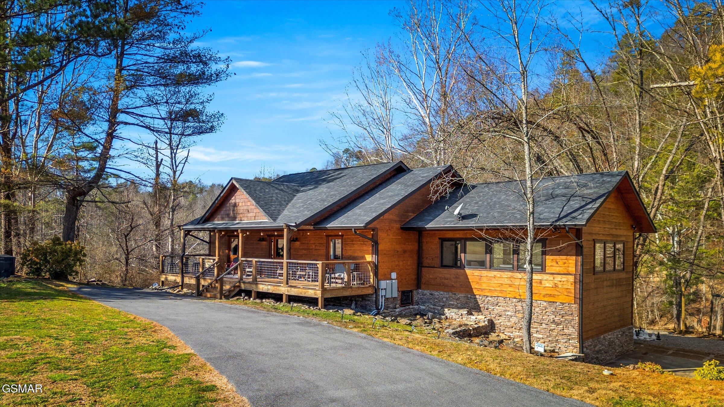 139 Martha Mccarter Road Gatlinburg TN 37738