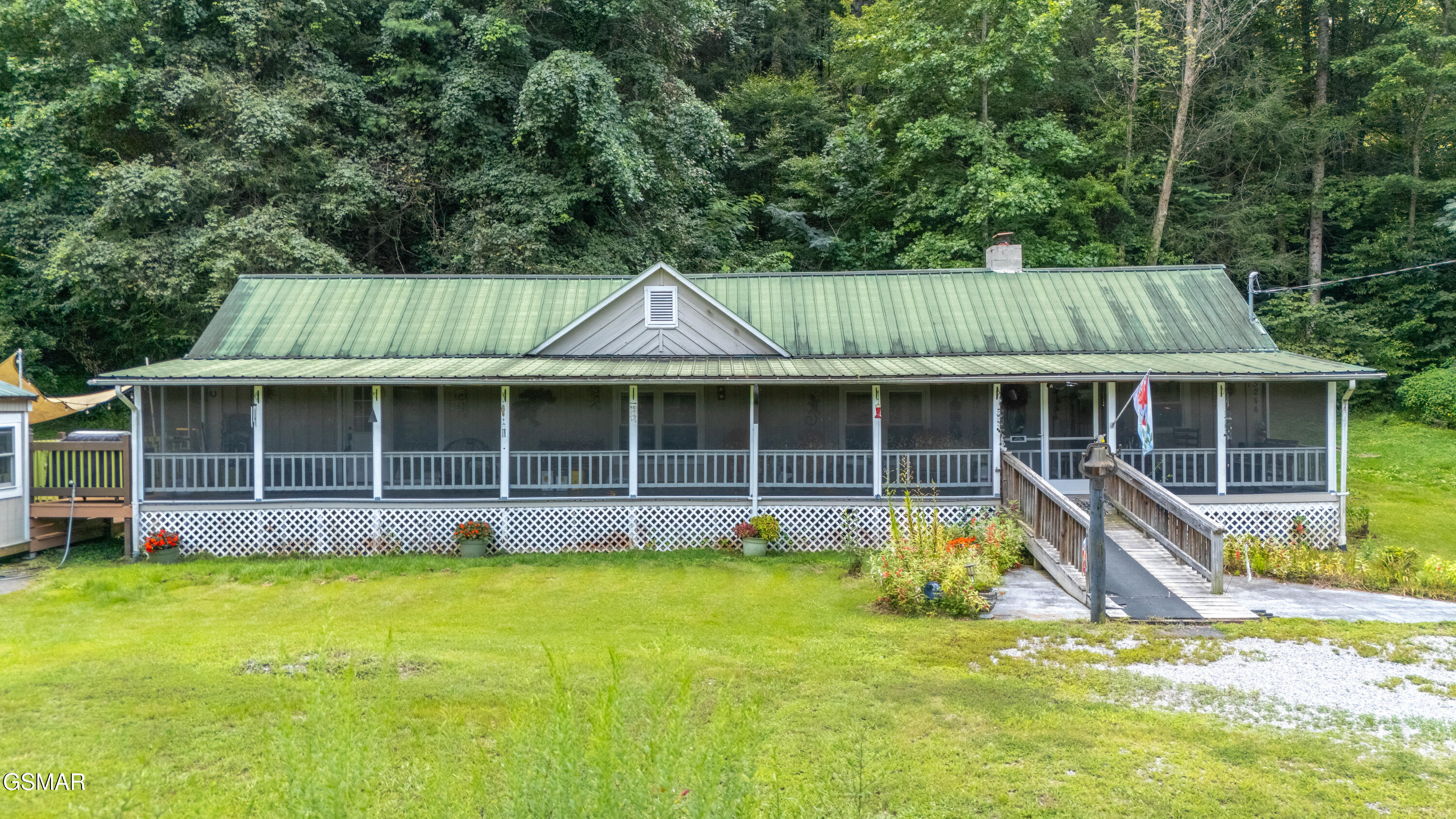 3244 Lost Branch Road Sevierville TN 37862