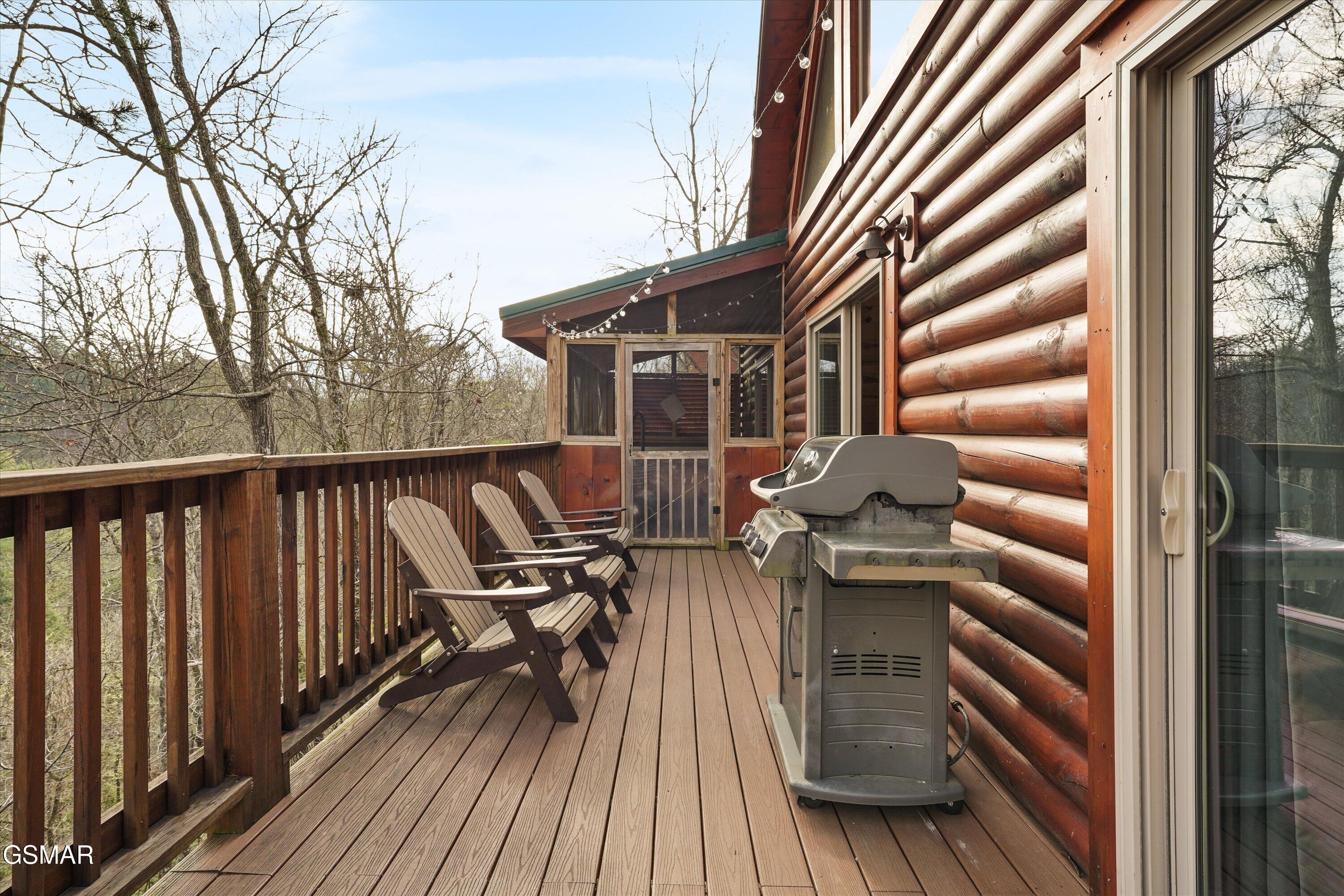 3226 White Falcon Way Pigeon Forge TN 37862